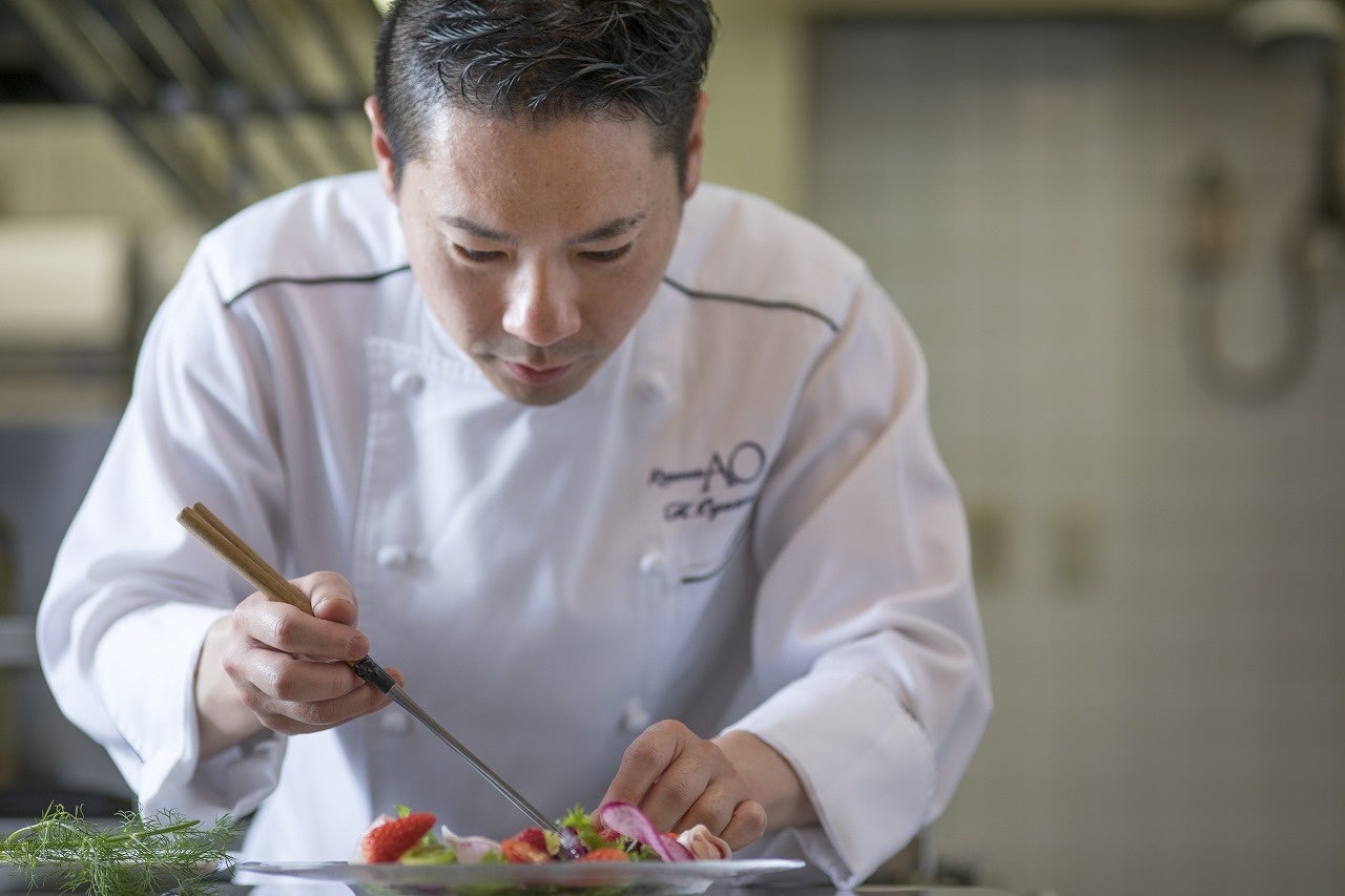 ホテルグランバッハ熱海クレッシェンド | 大切な思い出をお持ち帰り　アニバーサリーフォトフレーム付き宿泊プラン「Framed Moments(フレームド・モーメンツ)」を発売