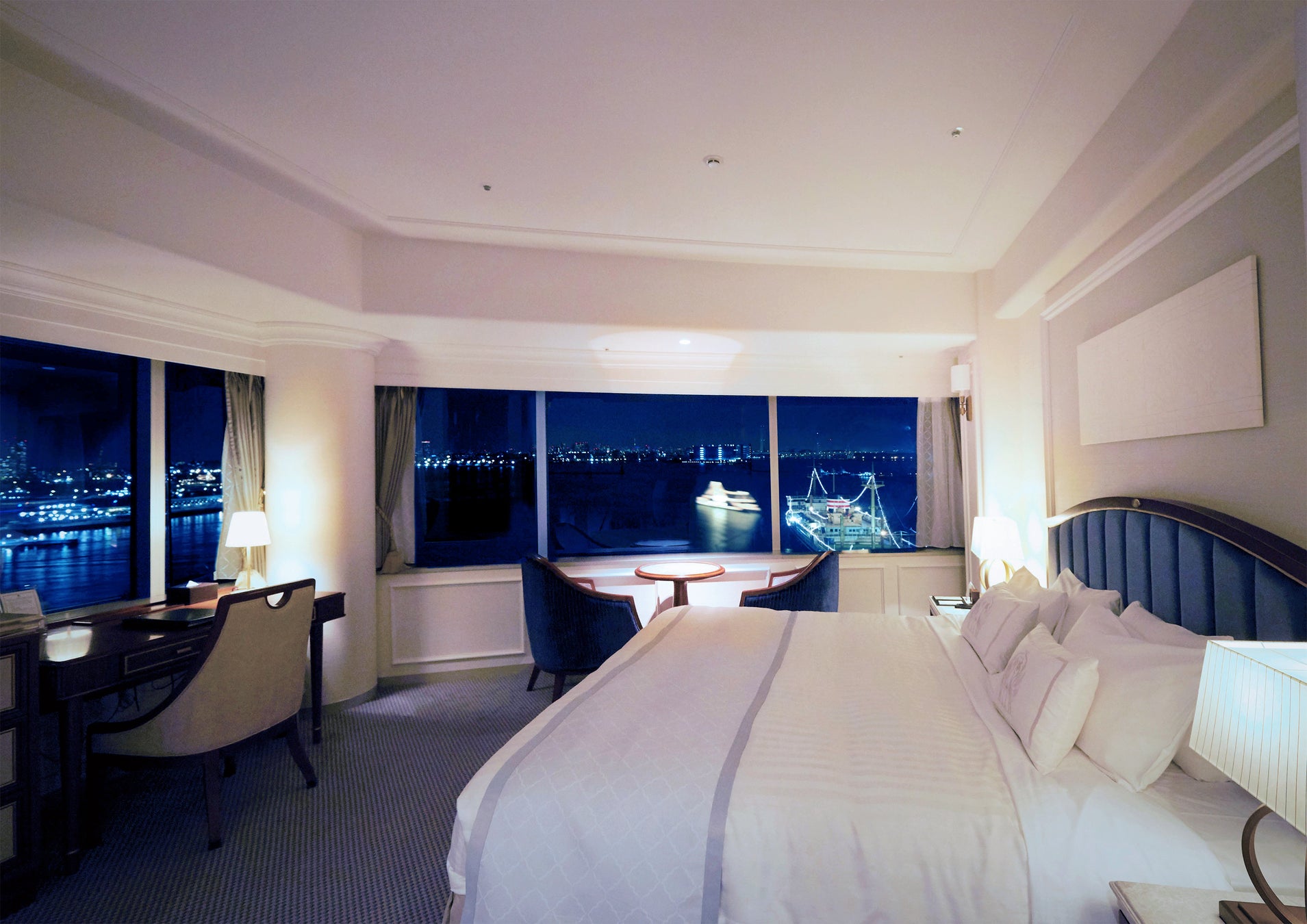 「イワシ」とつくがイワシの仲間じゃない。当館初展示!「ソトイワシ」展示中!