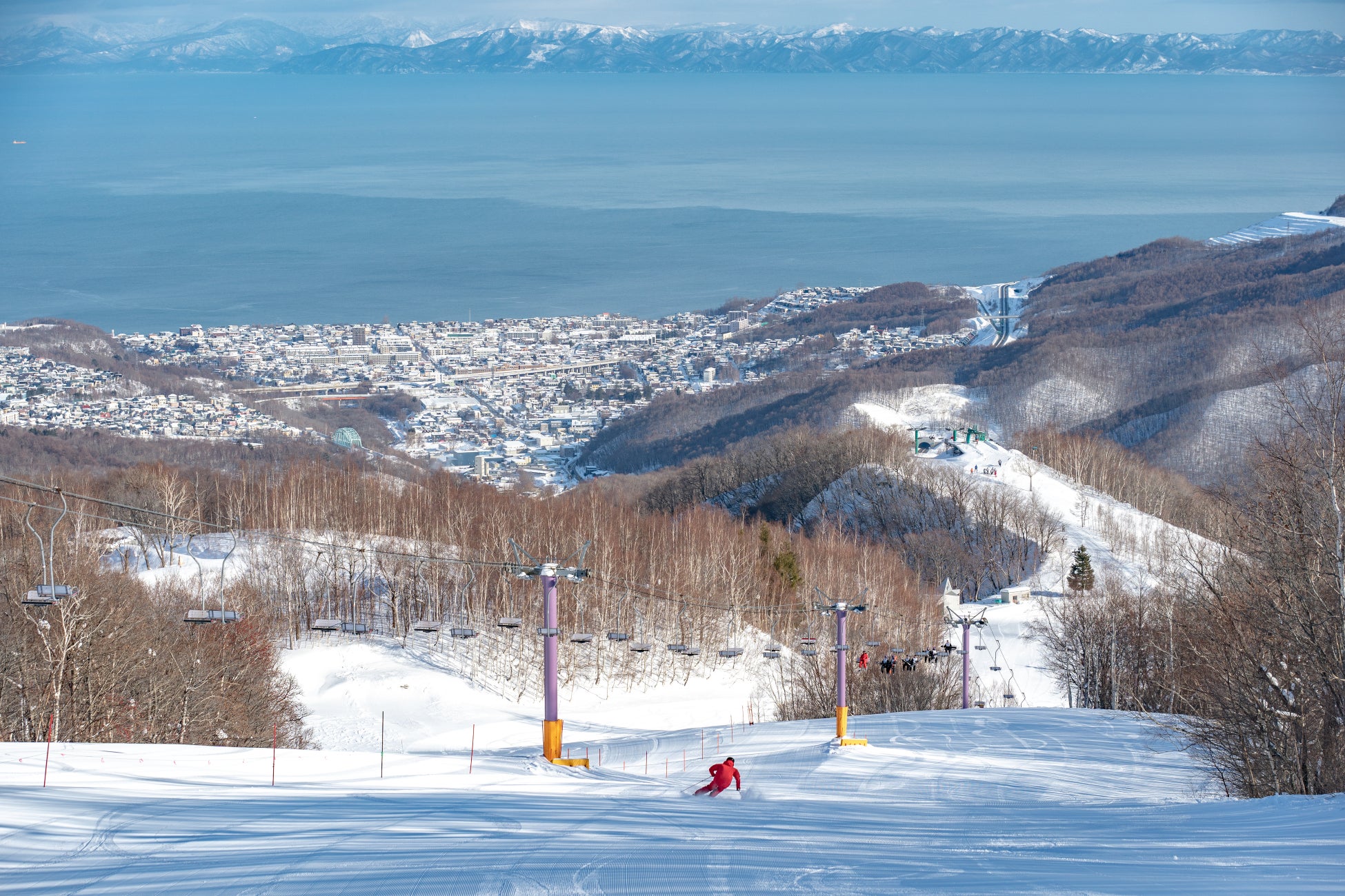 東京クリスマスマーケット2025、2つの会場を巡って完成する特別なクリスマス体験神宮外苑と芝公園をつなぐ、今年だけのクリスマスストーリー