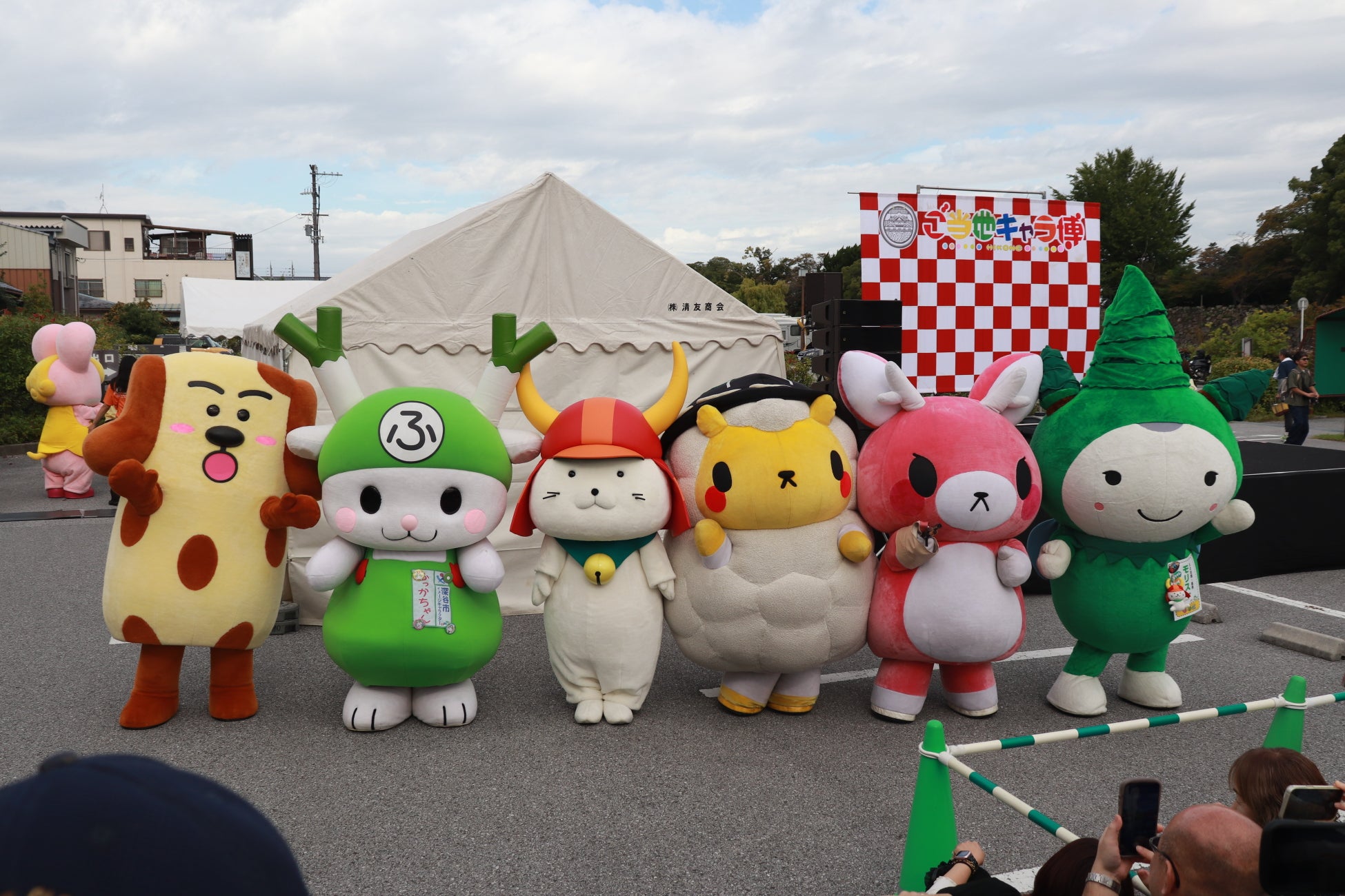 日本酒のブレンドでホテルの世界観を表現。宿泊者専用のオリジナル日本酒でおもてなし