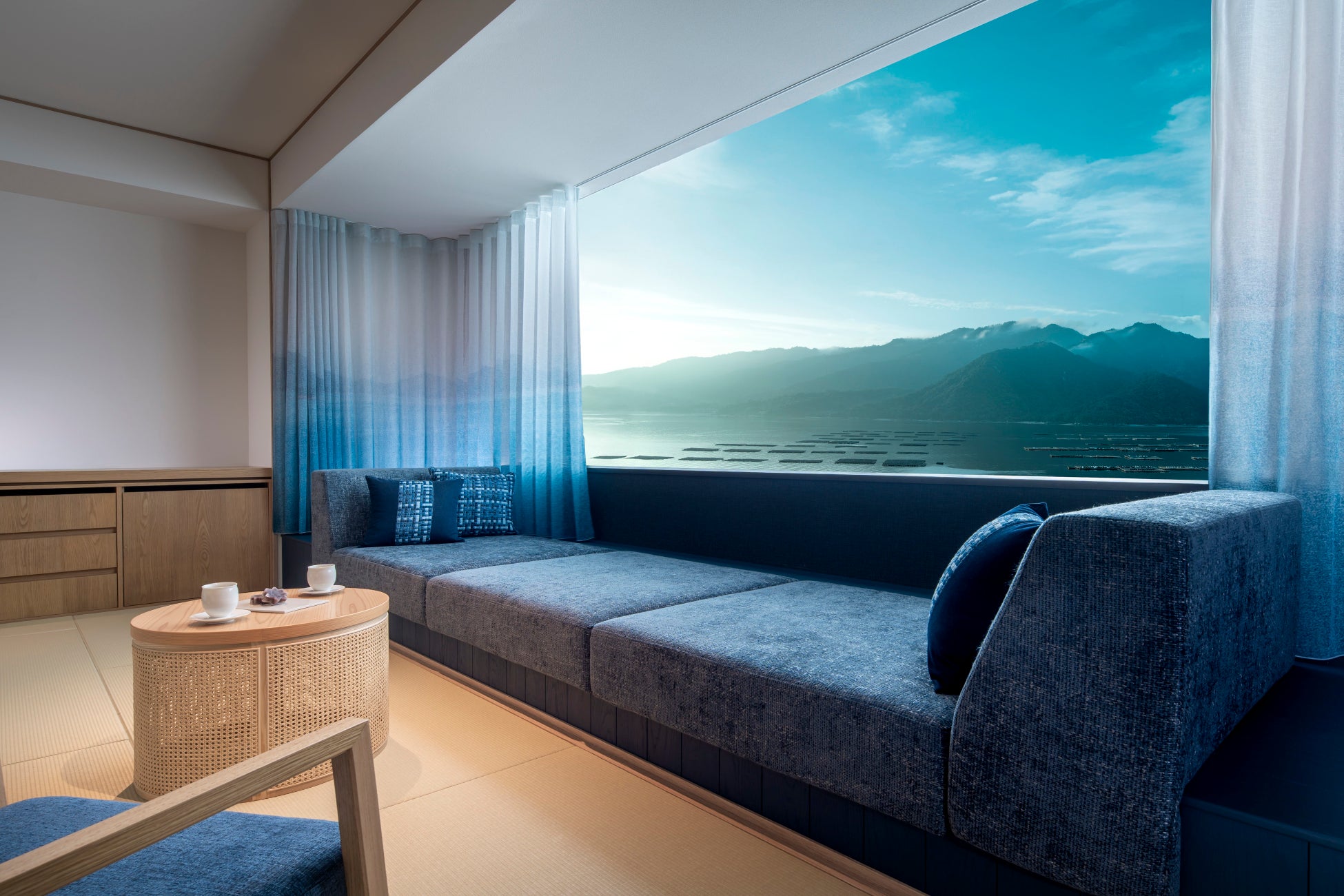 航空灯火廃材をアップサイクル！中部国際空港社員によるハンドメイドグッズ「テドライト（TEDLite）」を今年も販売！