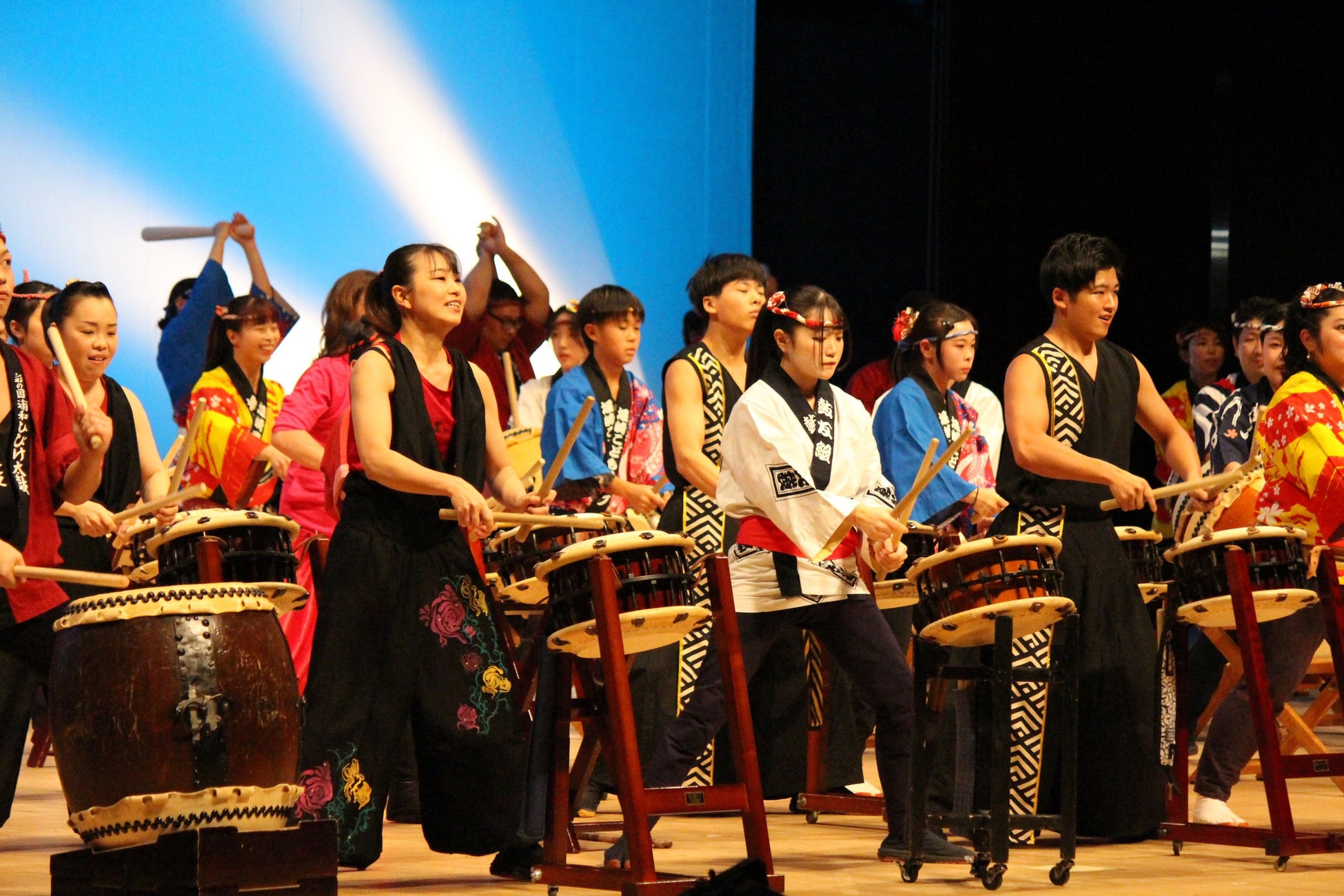 【リーガロイヤルホテル大阪】6日間限定!クリスマスを彩るごちそうで、たいせつな人と思い出に残る夜を「クリスマスディナービュッフェ」を開催