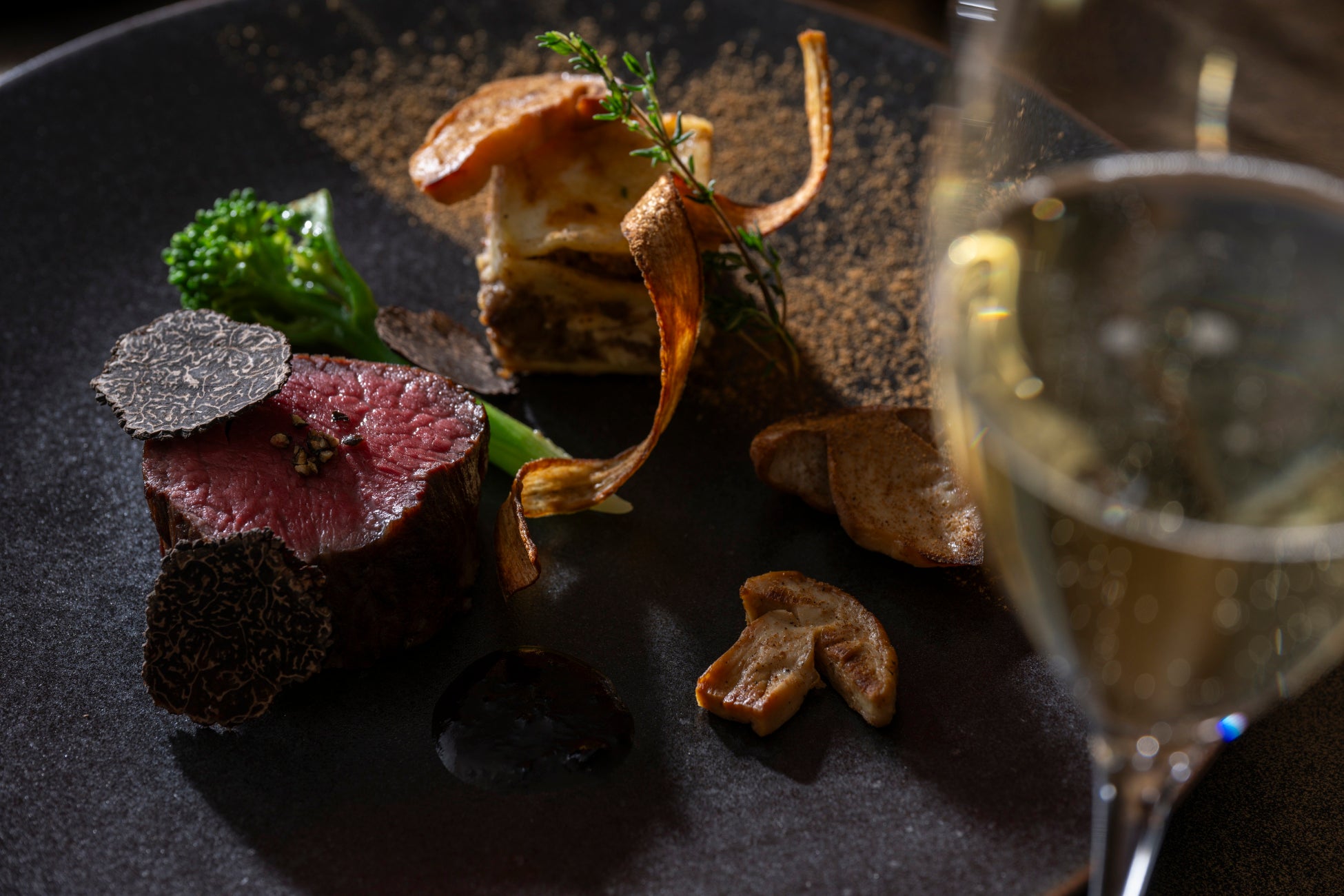 【札幌グランドホテル】クリスマス期間限定のスペシャルアフタヌーンティーセット 販売開始:2025年11月15日(土)より