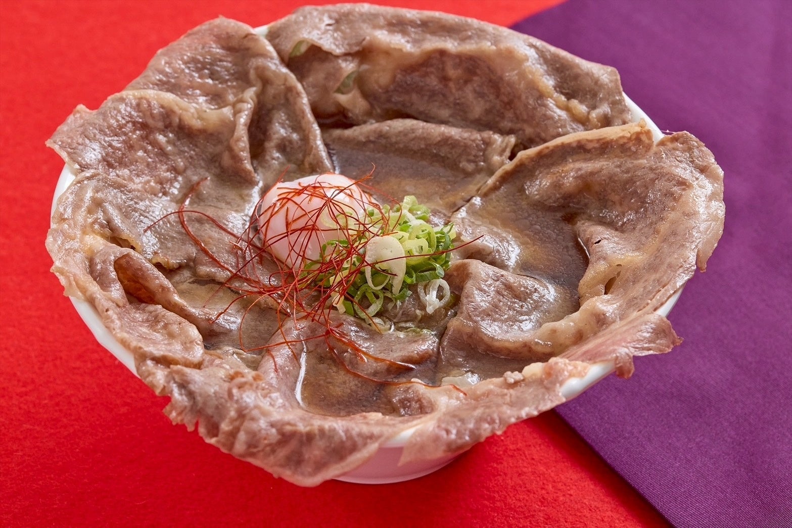 これまで4年に1度の開催だった「南城市まつり」が、毎年開催されることに決定! 前回に引き続き「WE ♥ NANJO」がテーマ。南城市愛という名のもとに、今年もみんな集まれ〜!