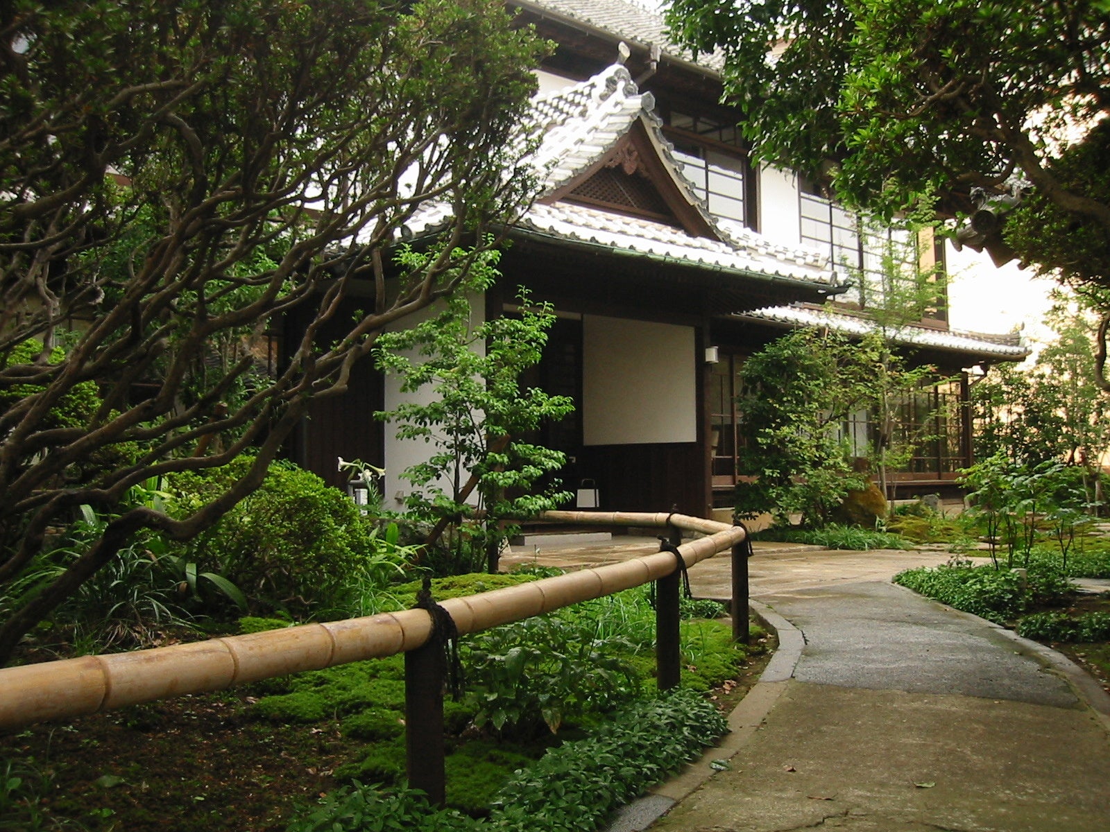 別府市・鉄輪（かんなわ）温泉「冨士屋ホテル」が九州観光まちづくりAWARD2025 特別賞を受賞！