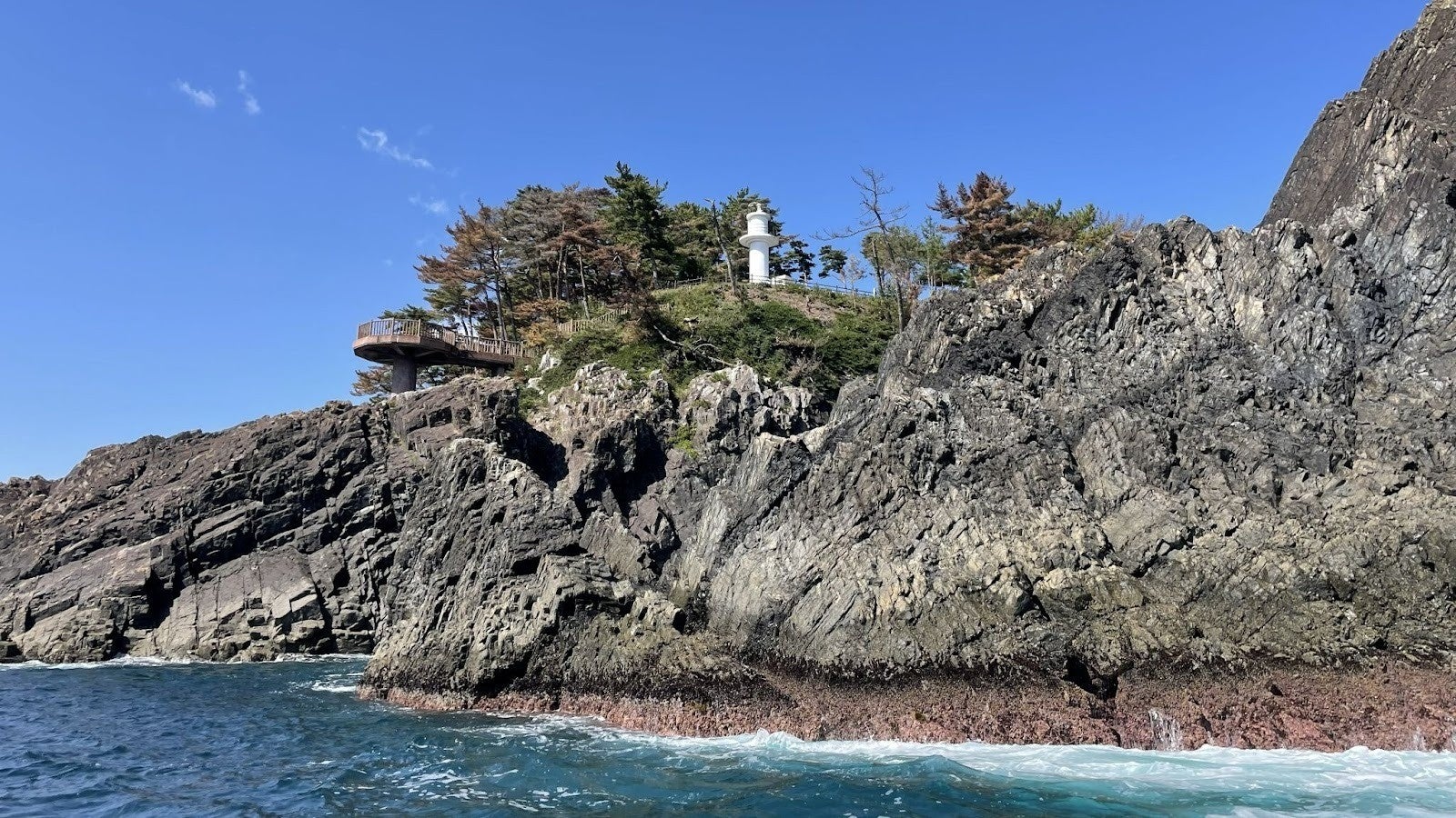 今年はサンタがお部屋にやってくる！クリスマス期間限定の宿泊プラン販売開始地上100m夜景ラウンジアクセスプランや北欧クリスマスブッフェプランなどさまざまなシーンに対応