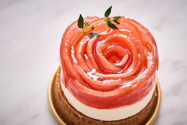 皆さまに愛されて、おかげさまでイベント開始から20周年! ボジョレー・ヌーヴォー風呂