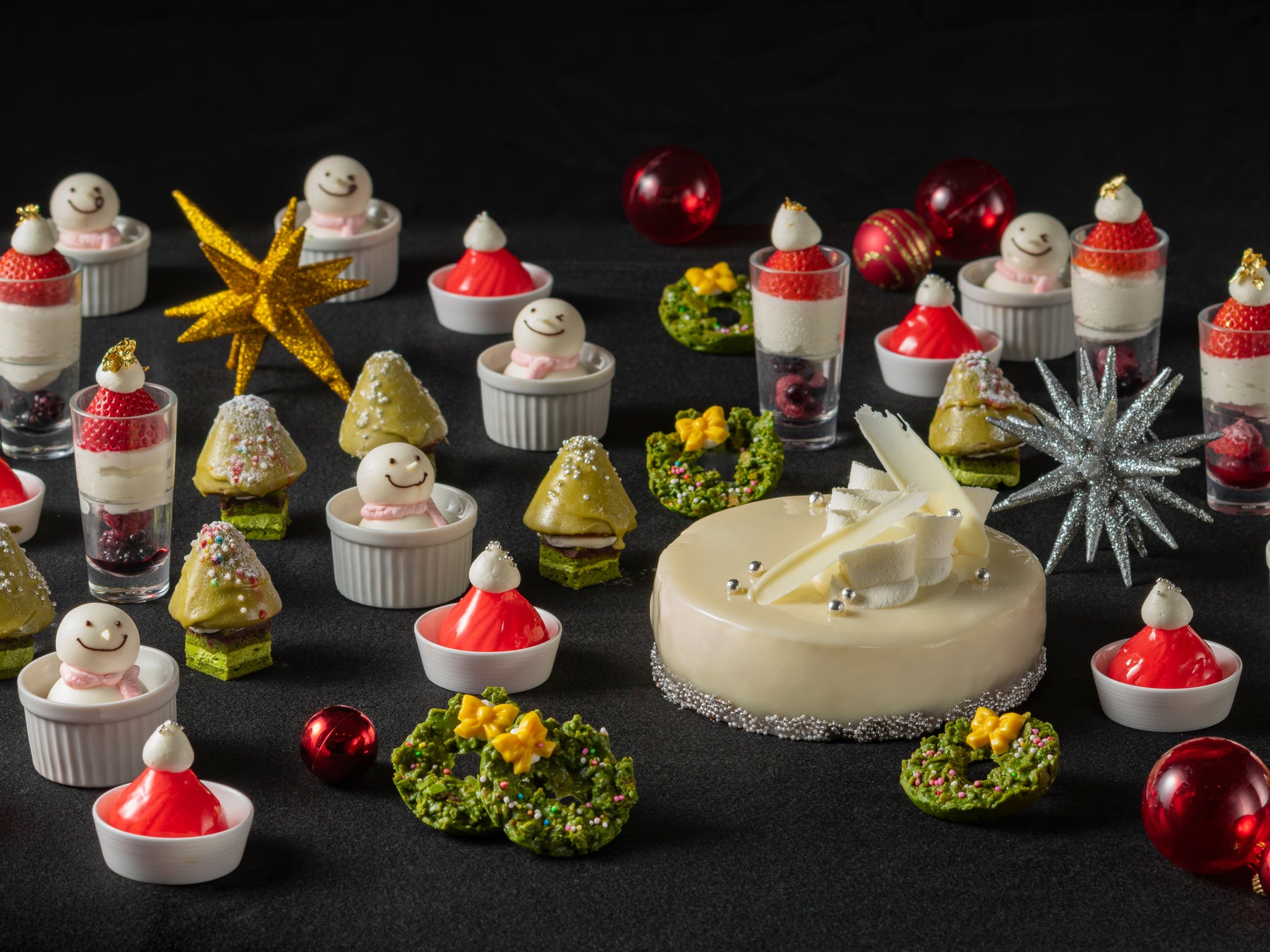 【コートヤード・バイ・マリオット 新大阪ステーション】 3つのレストランが「Radiant Christmas」をテーマに提供する特別な2日間。クリスマス限定特別ディナーを発売