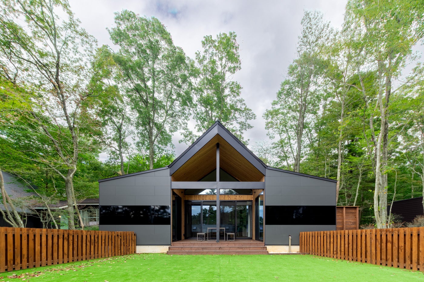 2025年11月1日NEW OPEN！ 那須高原に”愛犬と泊まれる”温泉露天風呂付きの貸別荘が2棟誕生！