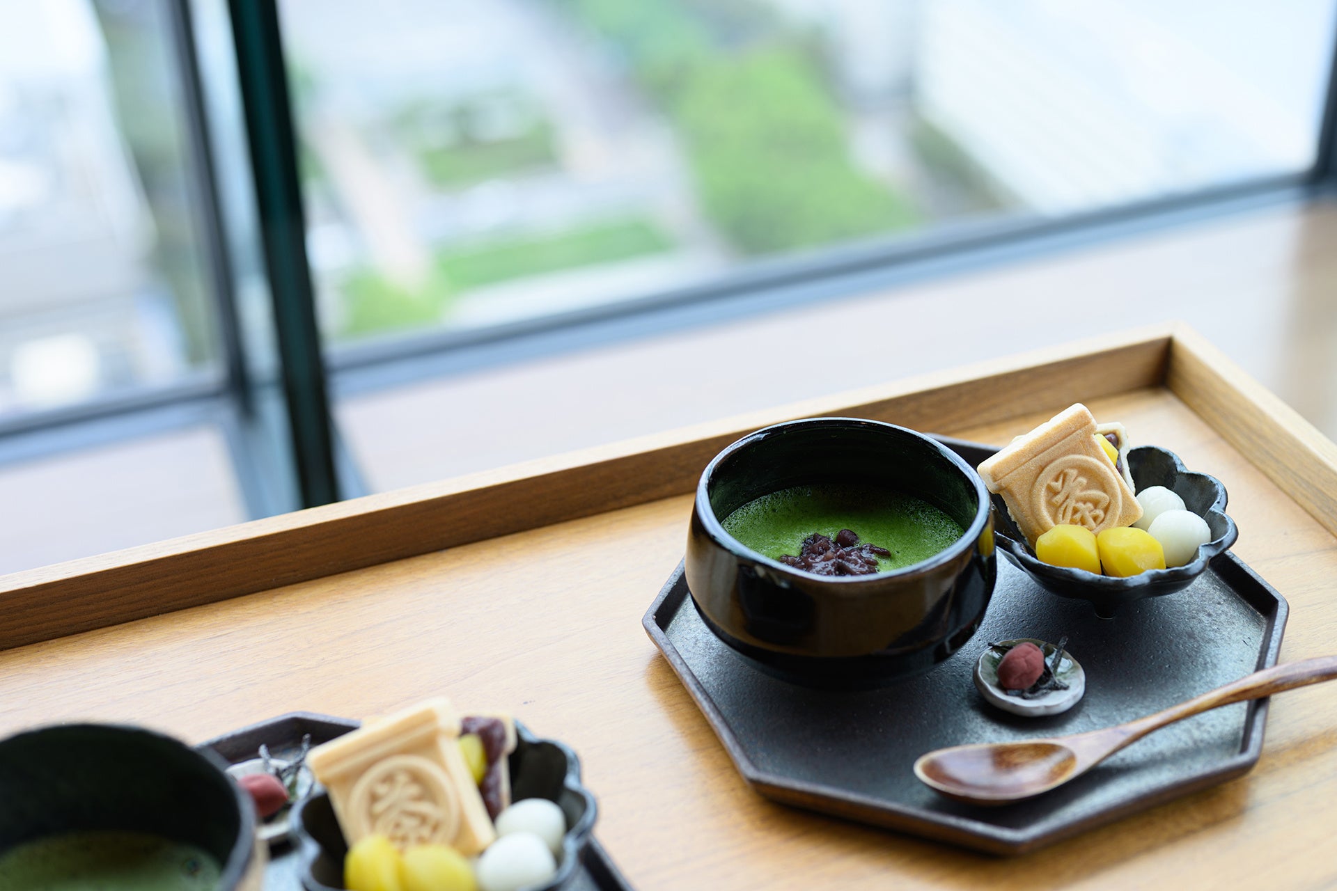 【ホテルオークラ福岡】2025年の聖夜を彩る「クリスマス限定メニュー」をレストラン・バーで提供