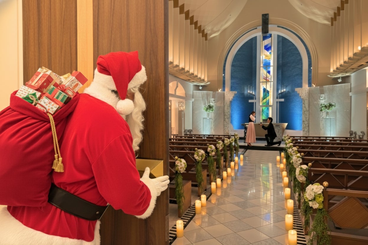 チームラボと殿堂入りサウナがコラボレーションした常設展「チームラボ 廃墟と遺跡：淋汗茶の湯」が、九州・御船山楽園で開催中。12月7日(日)まで、ランプの作品が秋の景色に。園内では紅葉まつりも開催