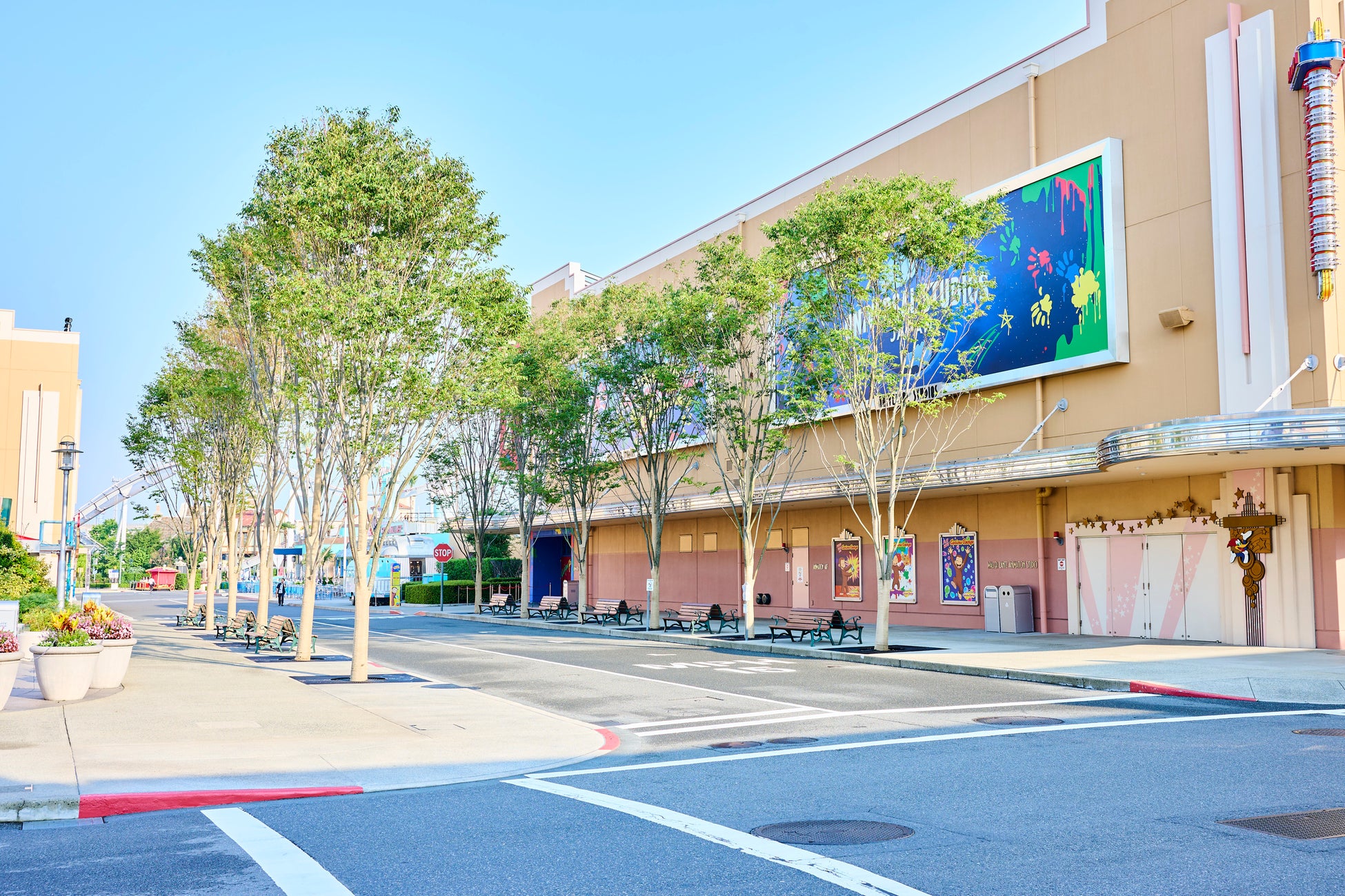 日本初(※1)『グランド・シャンデリアツリー』が初点灯！　憧れの『European Holy Christmas』が11月7日(金)より開幕　大切な人と、圧巻の輝きに包まれる特別なひと時を。