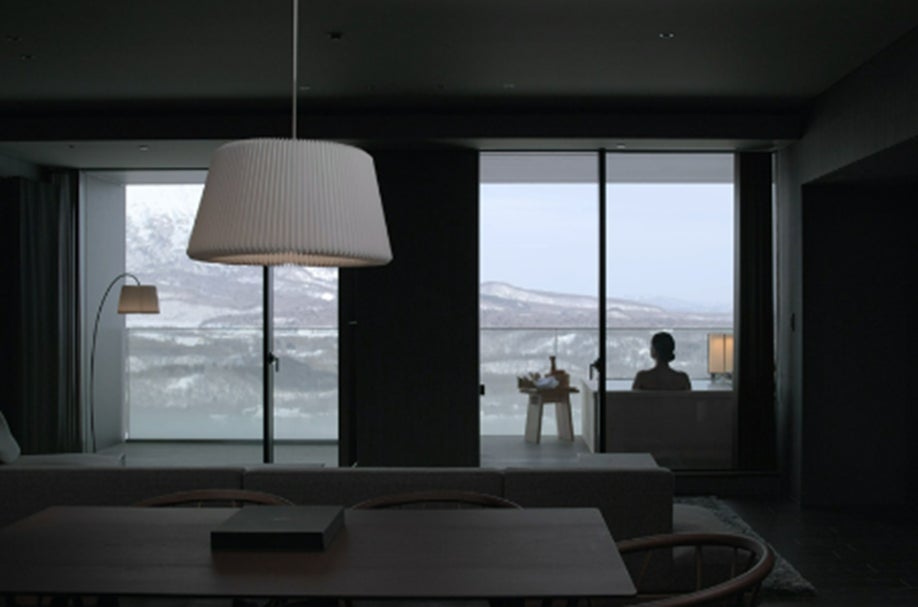 ワーナー ブラザース スタジオツアー東京 – メイキング・オブ・ハリー・ポッター 400本のキャンドルの光が降り注ぐ クリスマス特別企画「ホグワーツ・イン・ザ・スノー」明日11月8日（土）ついに開幕