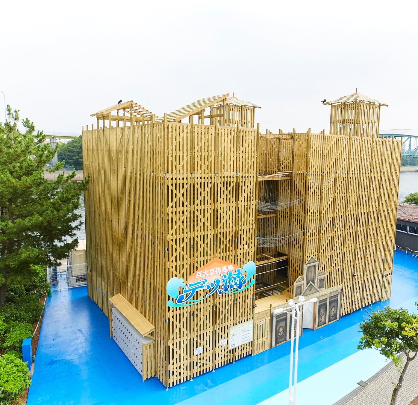 ファッションブランド〈kotohayokozawa〉と〈HOTEL SHE, KYOTO〉のコラボレーションによる特別ルームが期間限定オープン。