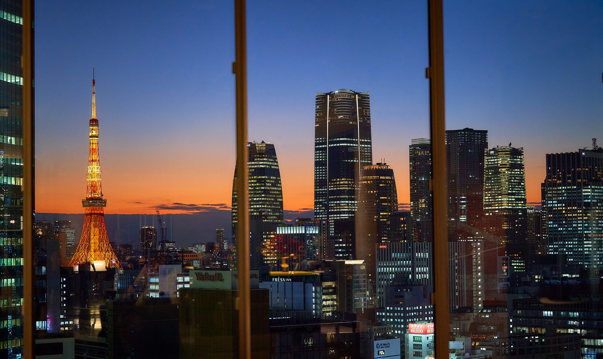 エクスペディア、対象のホテルやパッケージが会員価格で最大50%オフとなる「ブラックフライデーセール」を開催