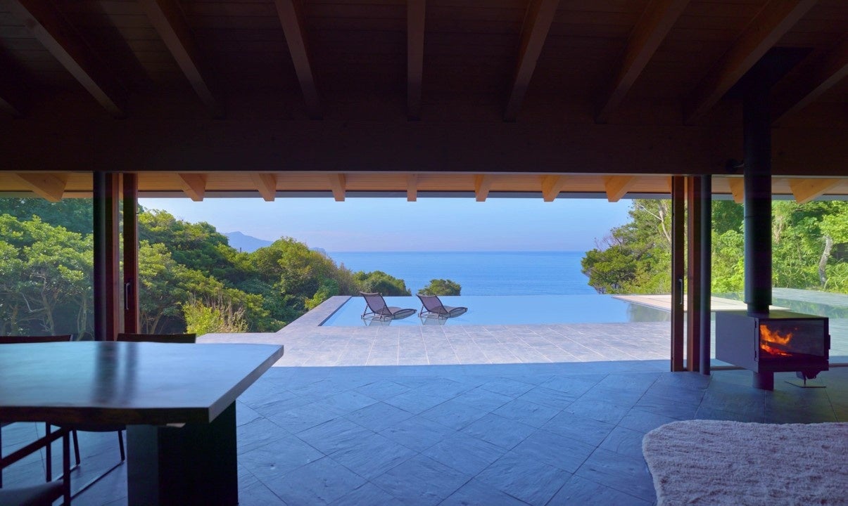 新春を祝う豪華パフォーマンス＆特別メニュー「ニューイヤーブッフェ」開催！1/1限定イベント！「マグロ解体ショー」登場