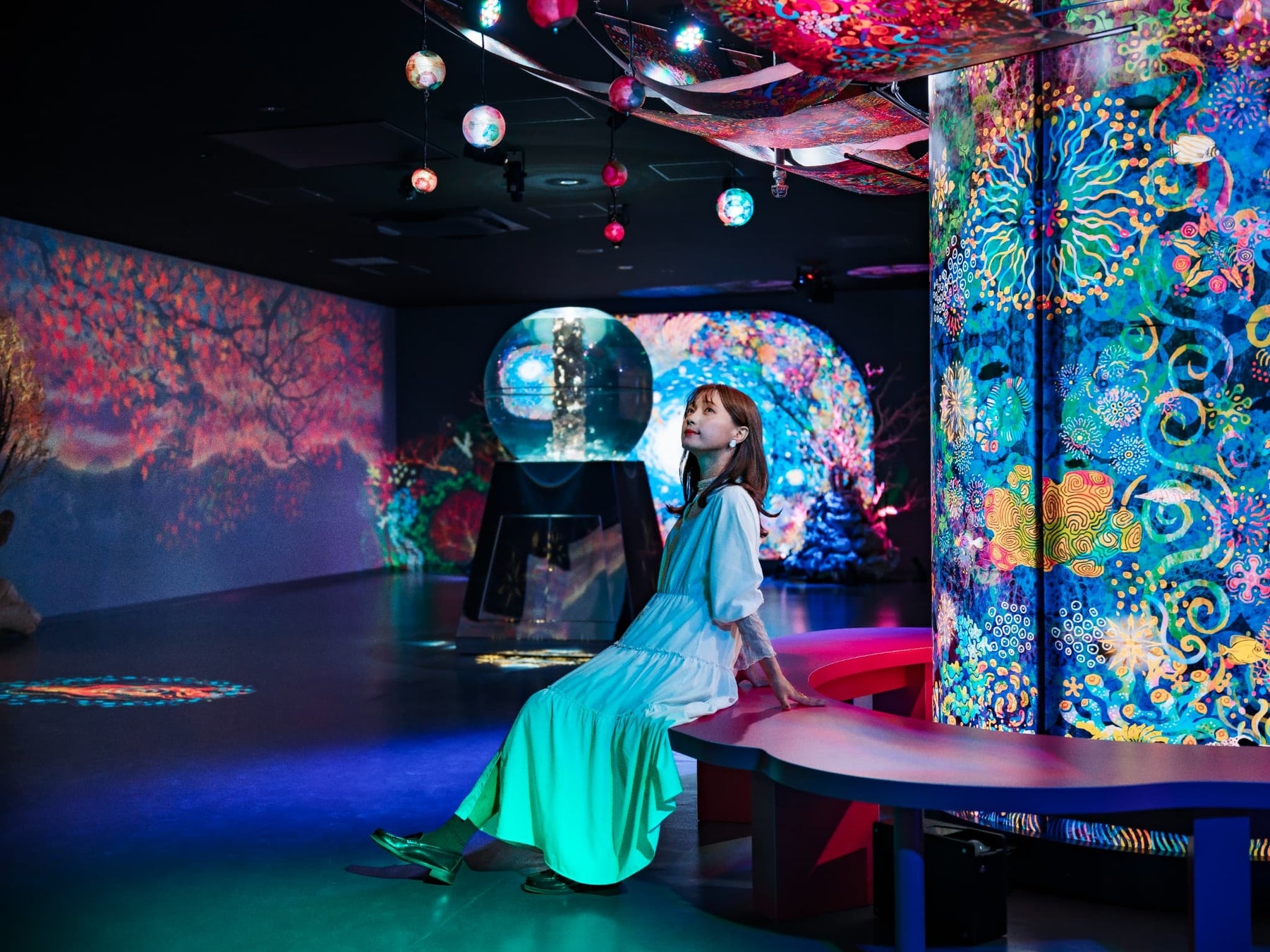 【西武園ゆうえんち】冬の音色と活気がほとばしる！「ハイカラ・ウィンター・パレード」新登場！「昭和女子大学×西武園ゆうえんち」が共同開発！期間限定コラボフード！『ノスタルジック・クリスマス』