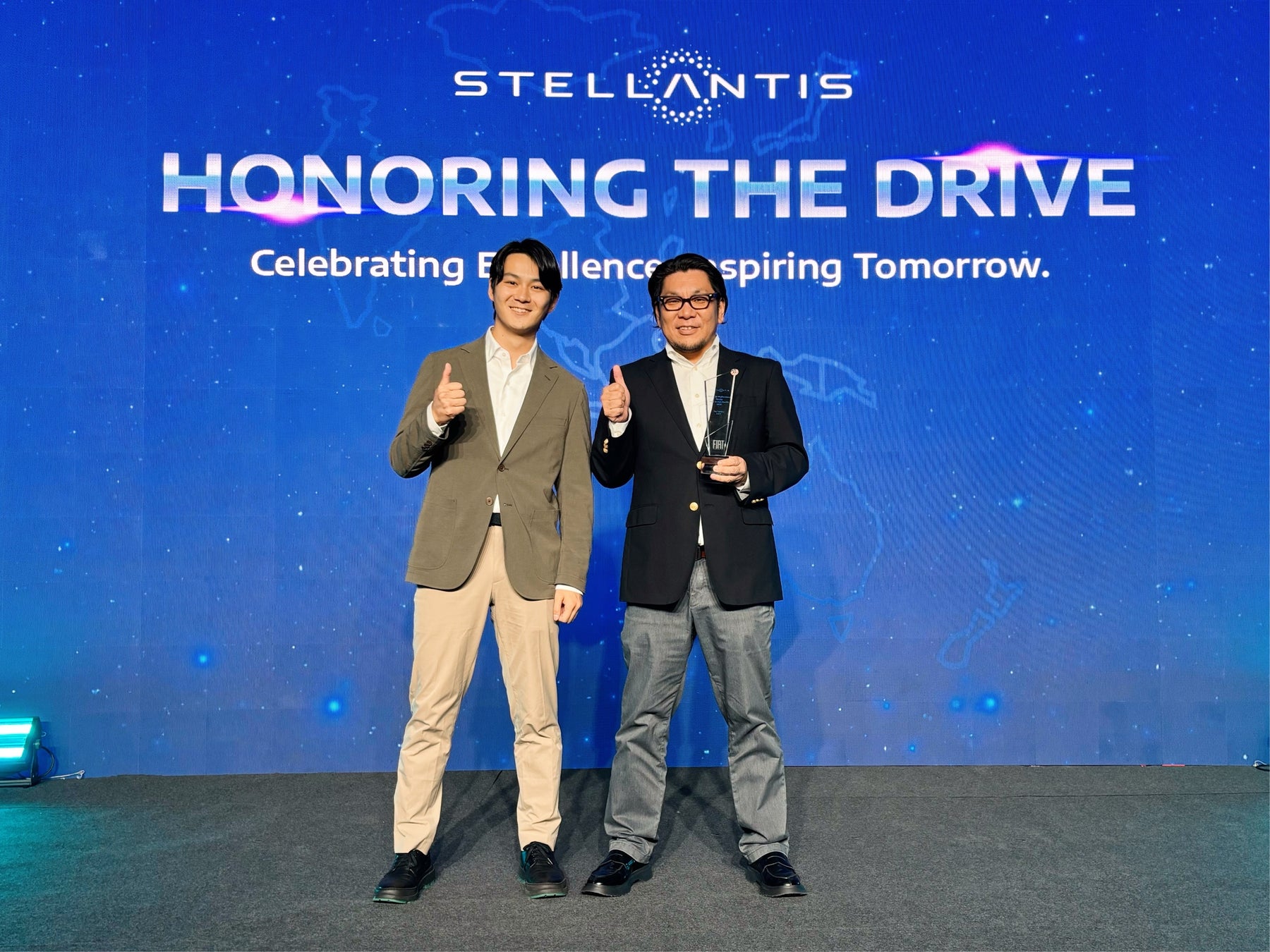 【ザ・プリンス 京都宝ヶ池】オーナメントに「竹」素材と伝統工芸の「裂地」を使用　やさしい光を放つツリーで、ホテル中庭が特別な空間に。