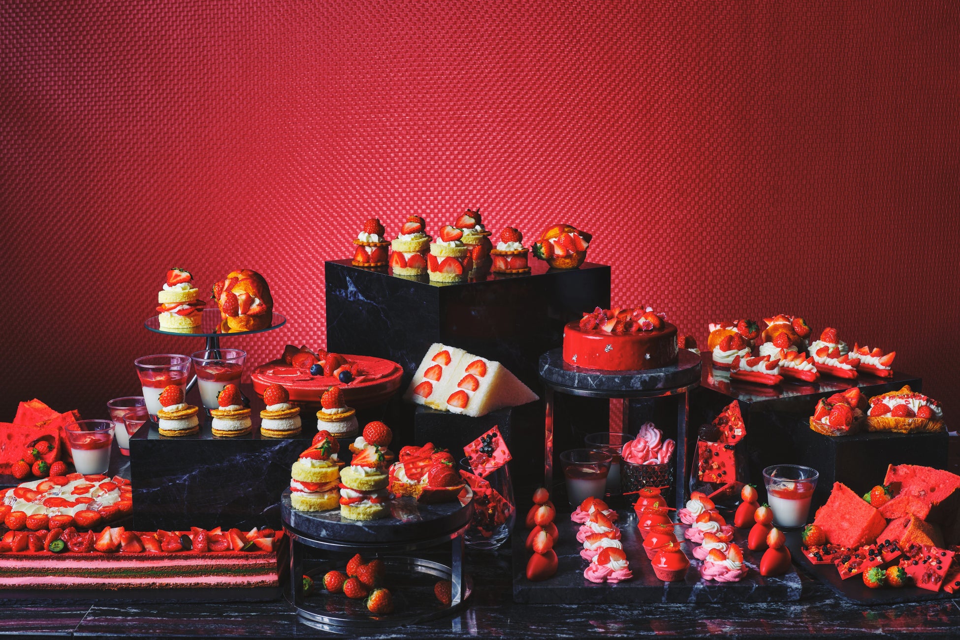 南欧4か国の料理を物語とともに楽しむ1冊、『南欧を旅するレシピノート』を11月18日に発売！