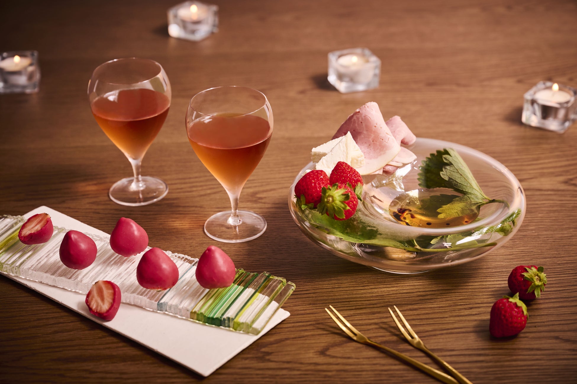 小樽芸術村「浮世絵美術館」に葛飾北斎「雪中美人図」収蔵のお知らせ