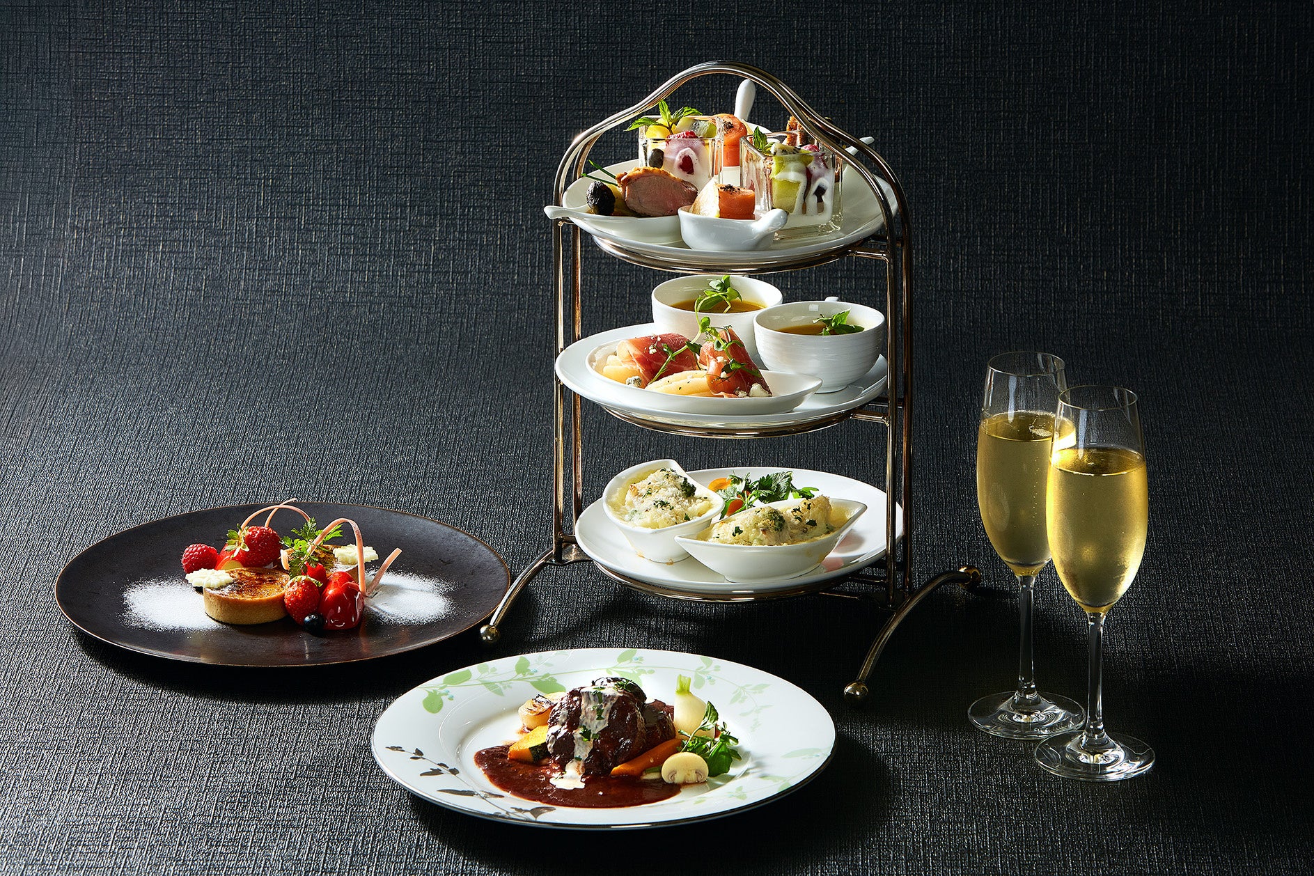 「一色堂茶廊」で冬季限定メニューをお楽しみください！