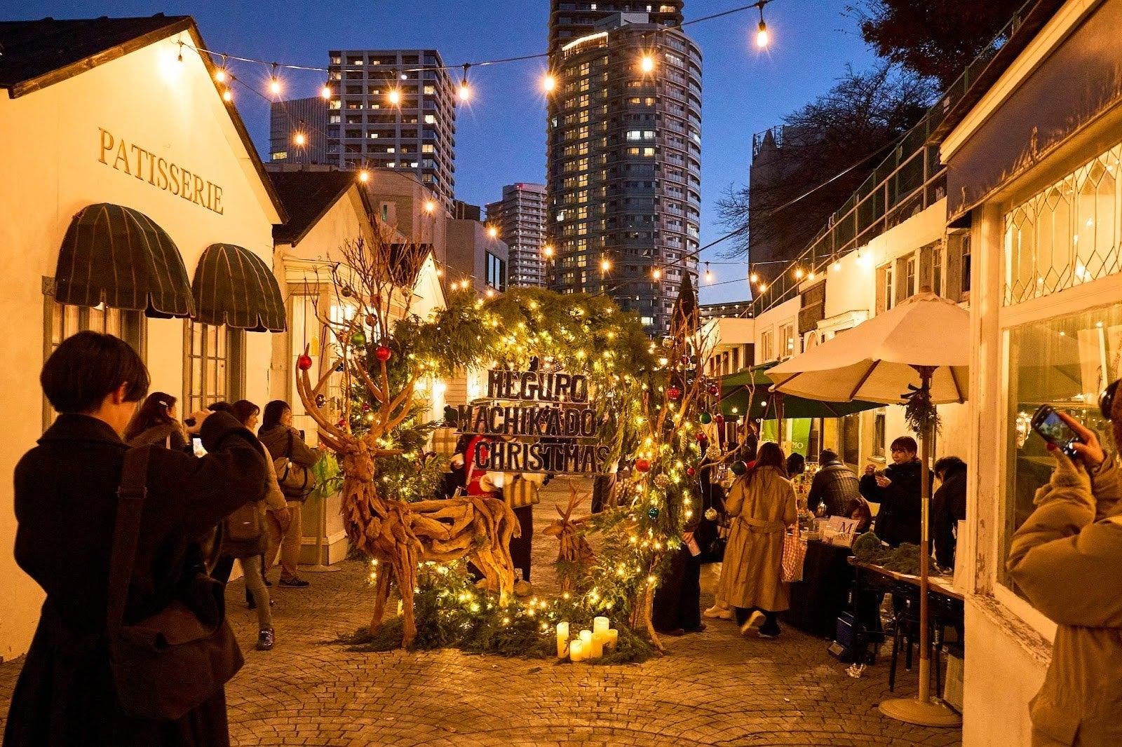 息を呑む華やかさ！スイーツを超えた甘い芸術たち！「スイーツアートコンペティション2025」