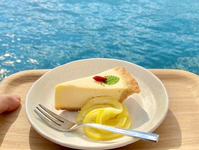 3連休は紅葉がいよいよ見頃を迎えるムーミンバレーパークへ行こう！北欧のアート性を感じる情緒あふれる風景が、鮮やかな紅葉で染まる！「物語の世界」と「紅葉」が織りなす非日常空間が、今週末見頃へ！