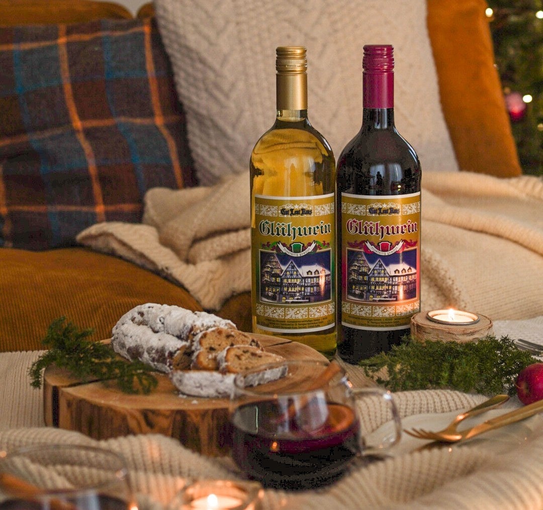 【奈良ホテル】奈良ホテル史上初！すごろくで巡る116年の歴史　1,000部限定「読む歴史すごろく」について