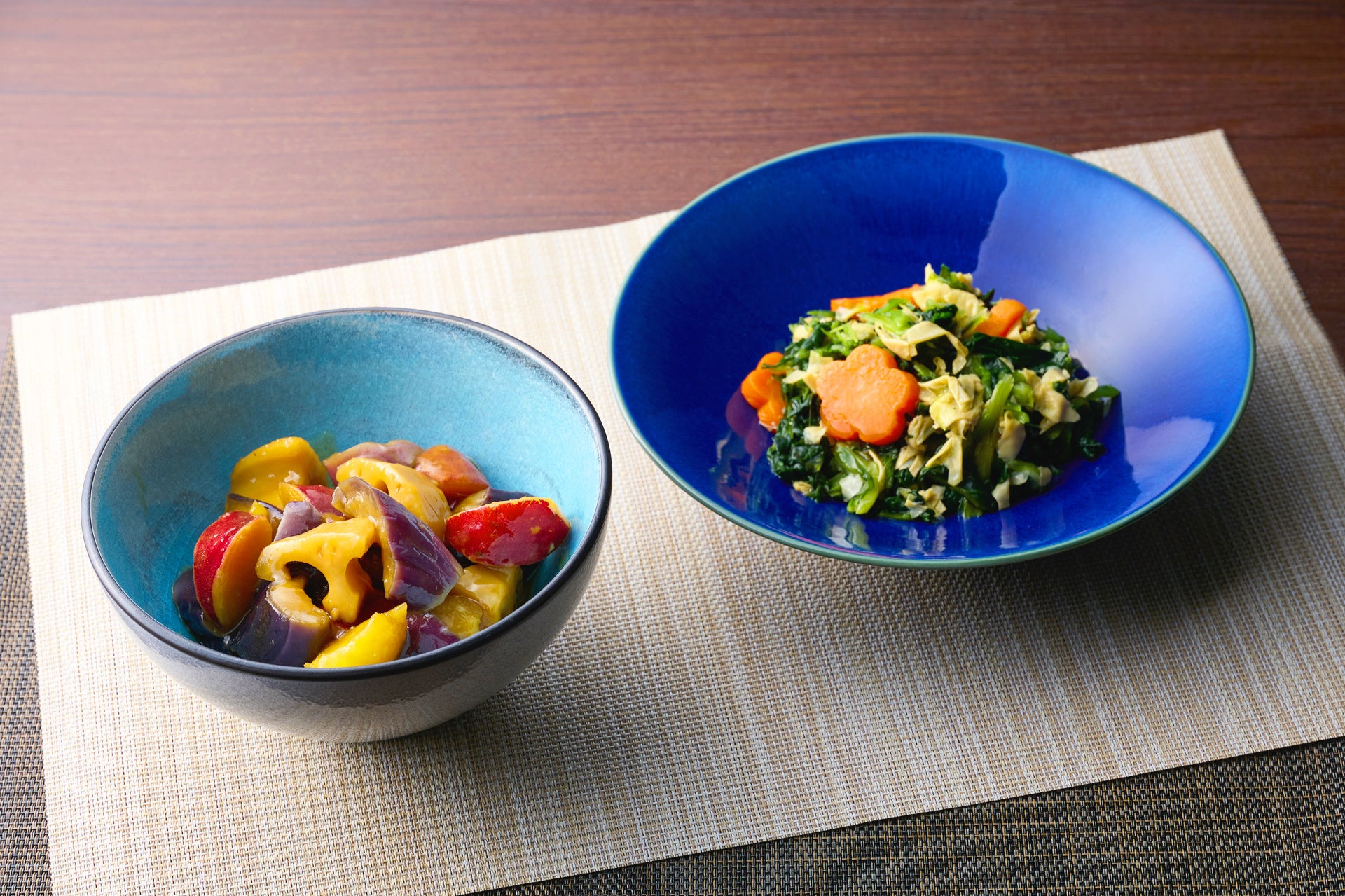 【完売続出中】TOKYO LOLLIPOPが銀座駅地下2Fに店舗をオープン。180cm超えの巨大販売機が新登場!!