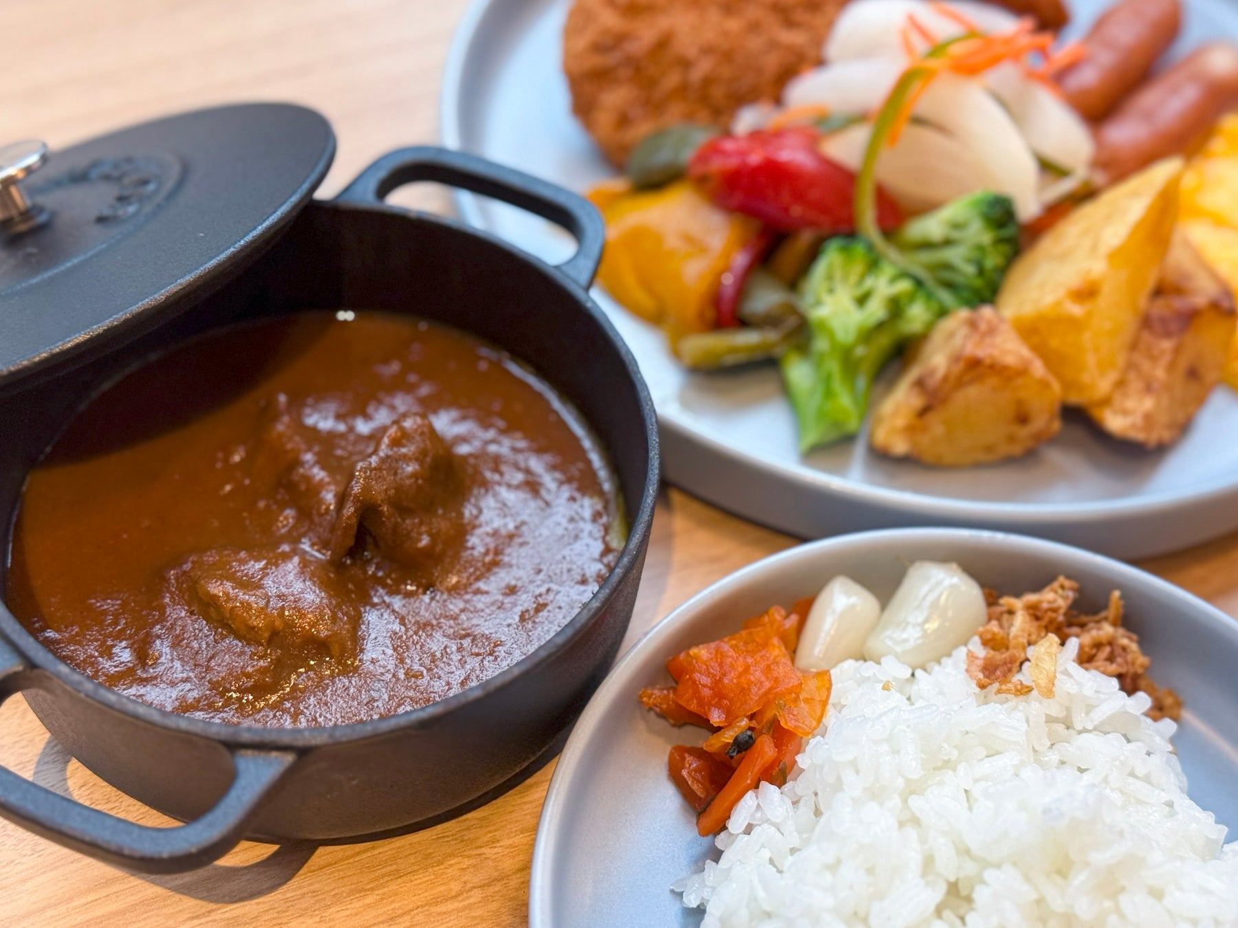 “欠け”を受け入れ、美しく生かす。日本の知恵「金継ぎ」を体験