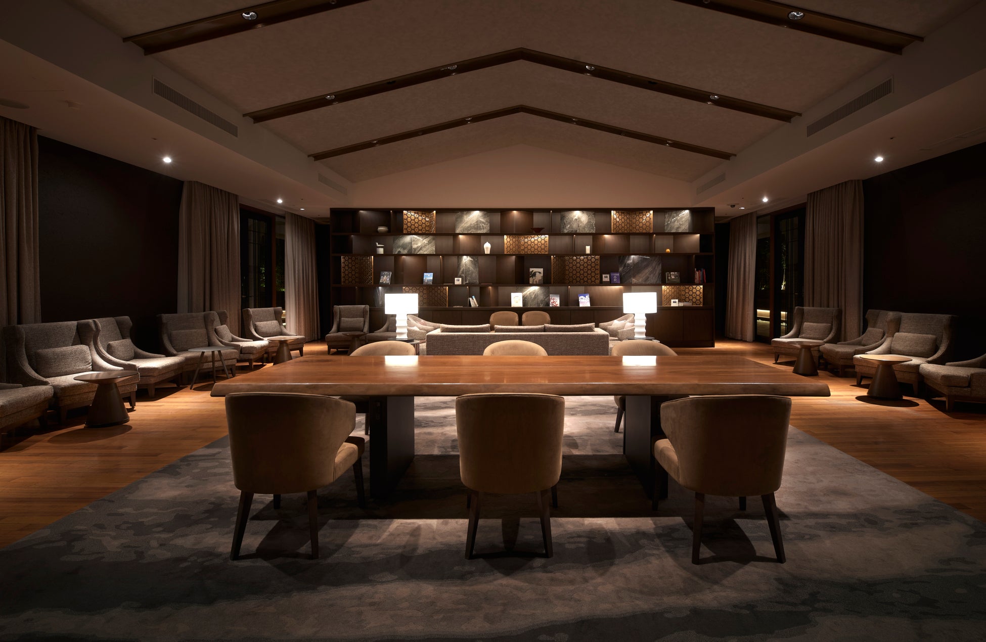 ネモフィラの種まきが始まりました（国営ひたち海浜公園）