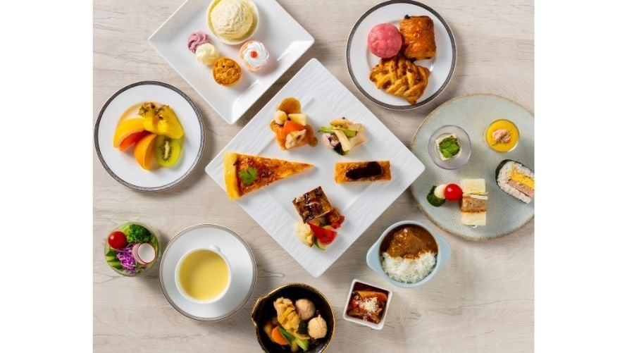 11/28(金)～コラボカフェ《ロボ子さんのサイバーメイドカフェ》 開催！12/6(土)7(日)ファンミーティングも同時開催【タブリエ・マーケティング株式会社】