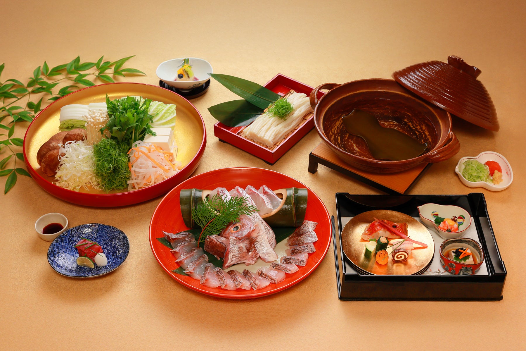 【京都・紅葉期間限定特別OPEN】毘沙門堂 ✕ BAIKAL Café歴史ある寺院で楽しむ、紅葉と洋菓子の特別なコラボレーション