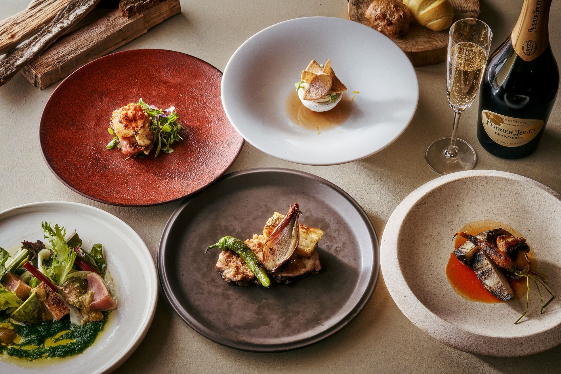 瑶⼦⼥王杯2025 SUPER FORMULA 来場者数過去最⾼更新！〜昨年記録した過去最⾼21万⼈を更新し、前年⽐126%となる来場者数26.4万⼈を達成〜