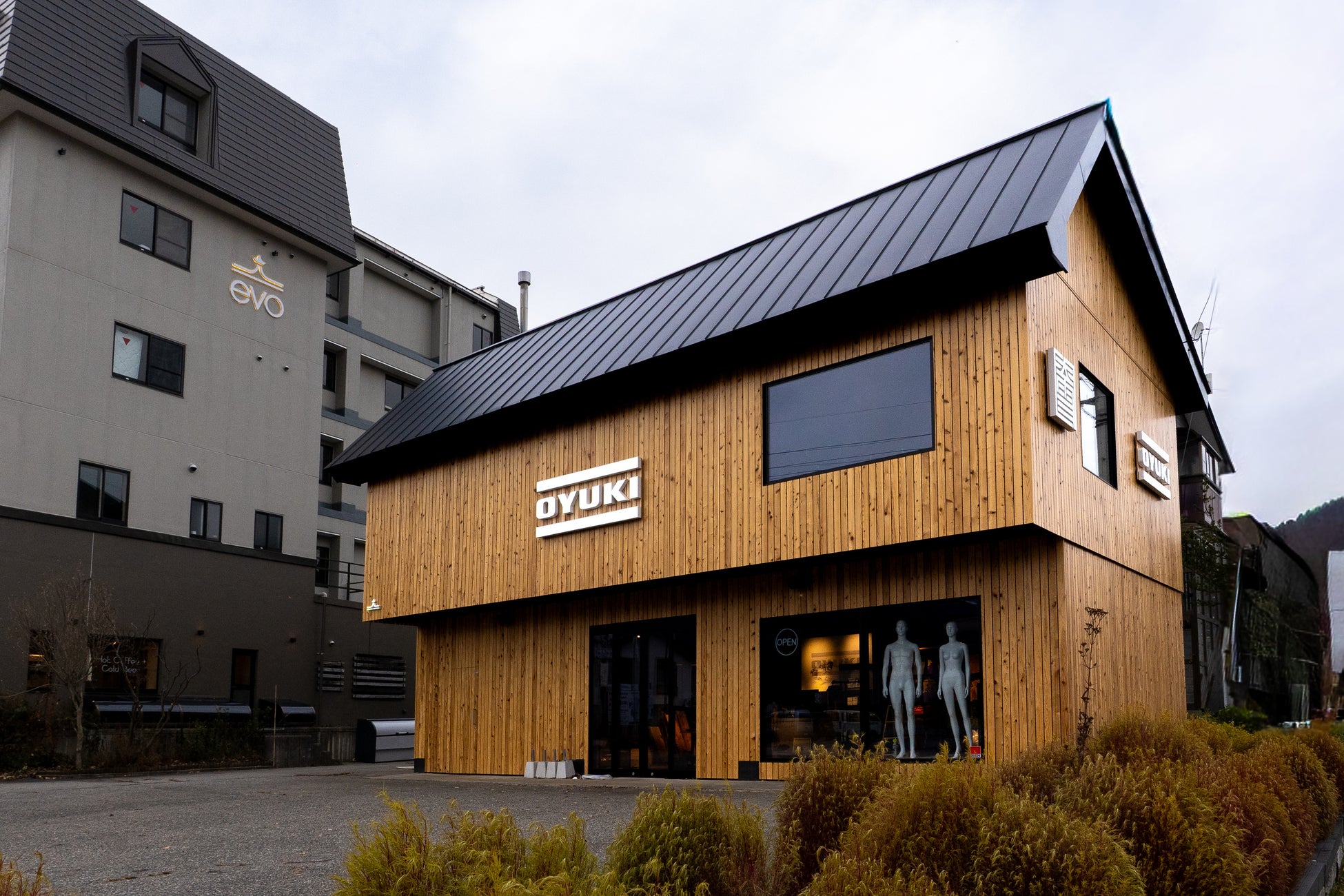 【 OYUKI 】日本・白馬とカナダ・ウィスラーにフラッグシップ店の出店を発表