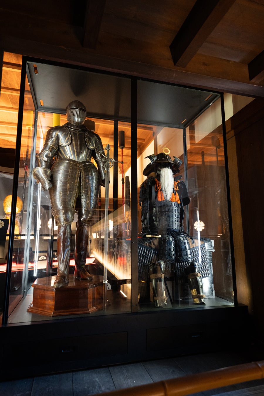 【東京エディション虎ノ門・東京エディション銀座】 アートディレクター 吉田ユニとデザインブランド 130（OneThirty）によるフェスティブツリーをお披露目