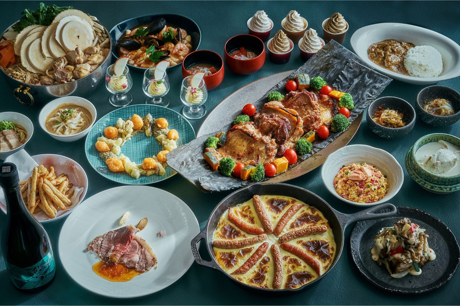 【ウェスティン都ホテル京都】心ほどける甘いひととき「チョコレートアフタヌーンティー」登場 　～異なるカカオを贅沢にブレンドしたモンブランなど、個性豊かなチョコレートの世界を堪能～