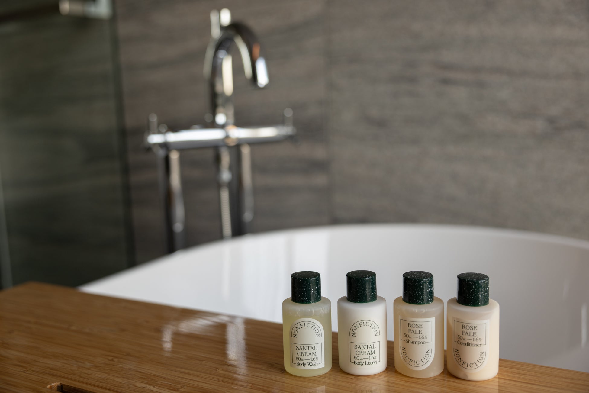 桜島でしか味わえない“新名物ランチ”誕生。桜島のブランド勘八「桜勘」をひつまぶし風で食す『贅沢桜勘どんぶり』、桜島カフェにて12月6日(土)より解禁