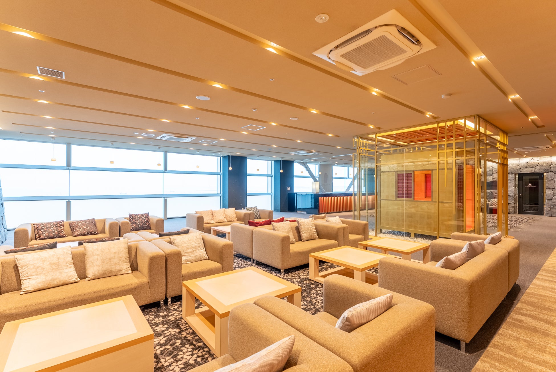 『リブマックスさきしまコスモタワーホテル』2025年12月10日オープン！ 大阪を代表する企業やアーティストとのコラボレーションルーム