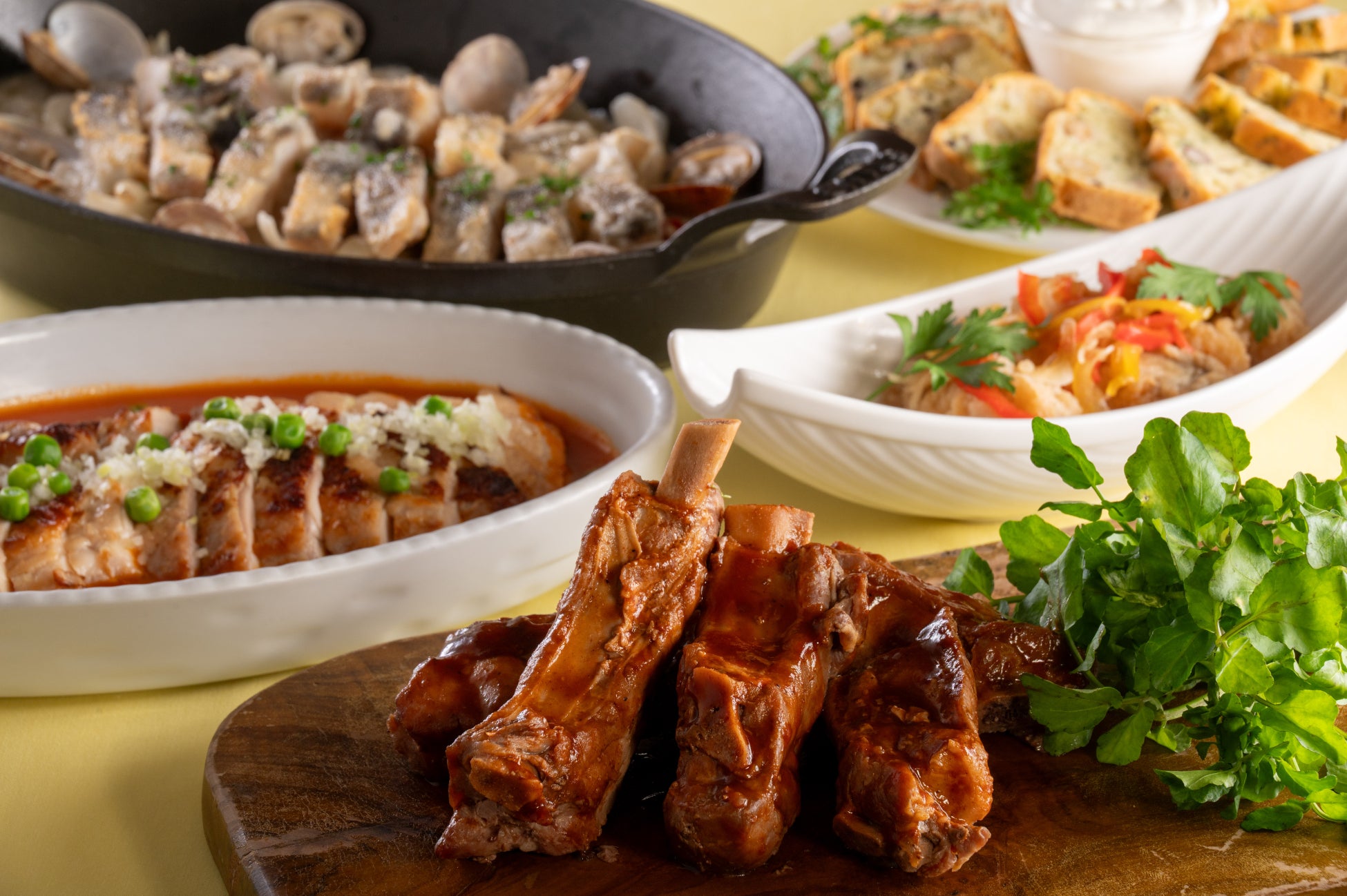 【神戸】今年の忘年会・新年会はホテルで！紅ズワイガニ食べ放題も選べる贅沢な120分食べ飲み放題 「忘新年会プラン」を提供開始