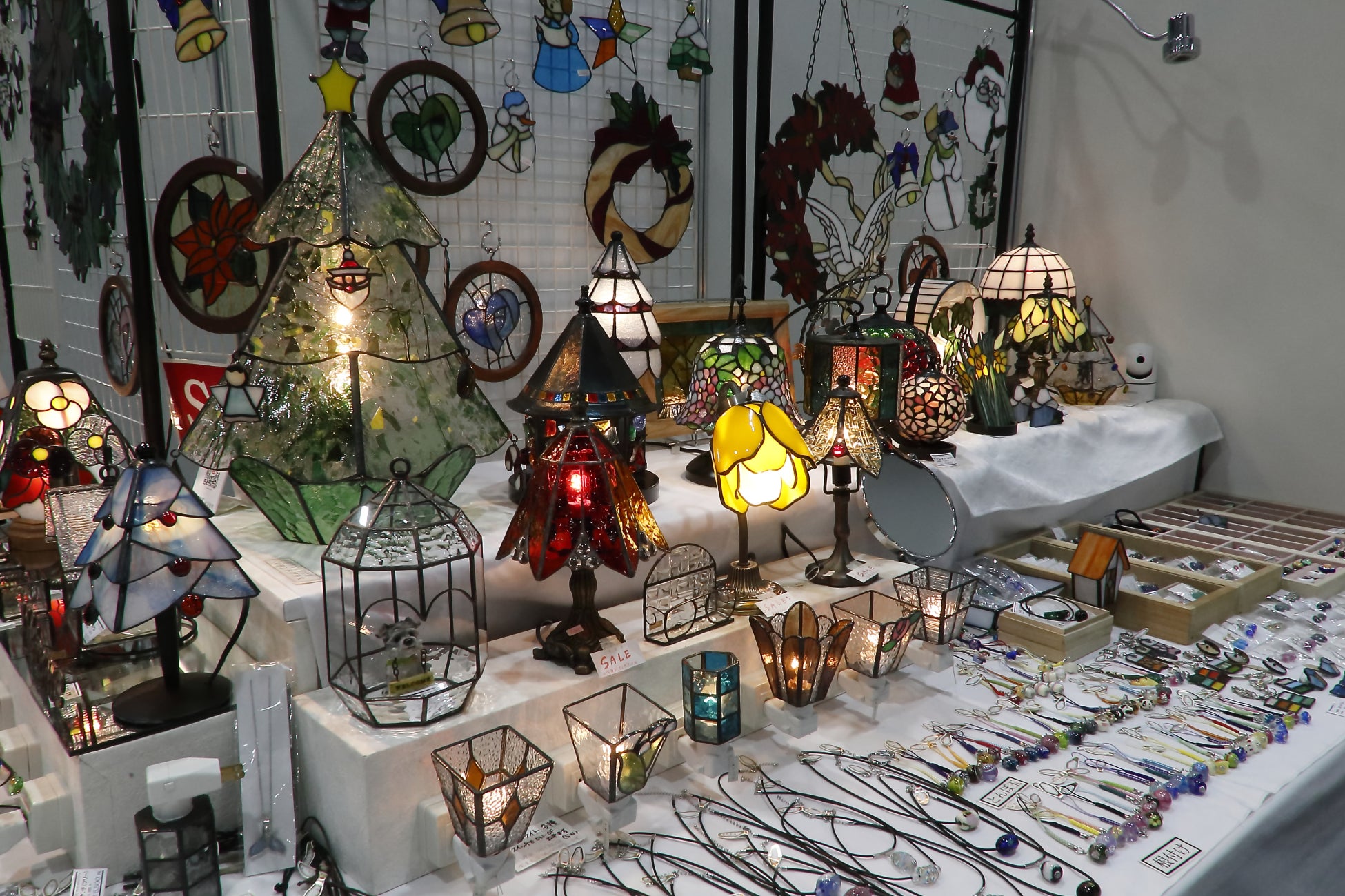 【HOTEL TAVINOS（浜松町・浅草・京都）】3館合同クリスマスイベント「TAVINOS United by Pieces」開催！