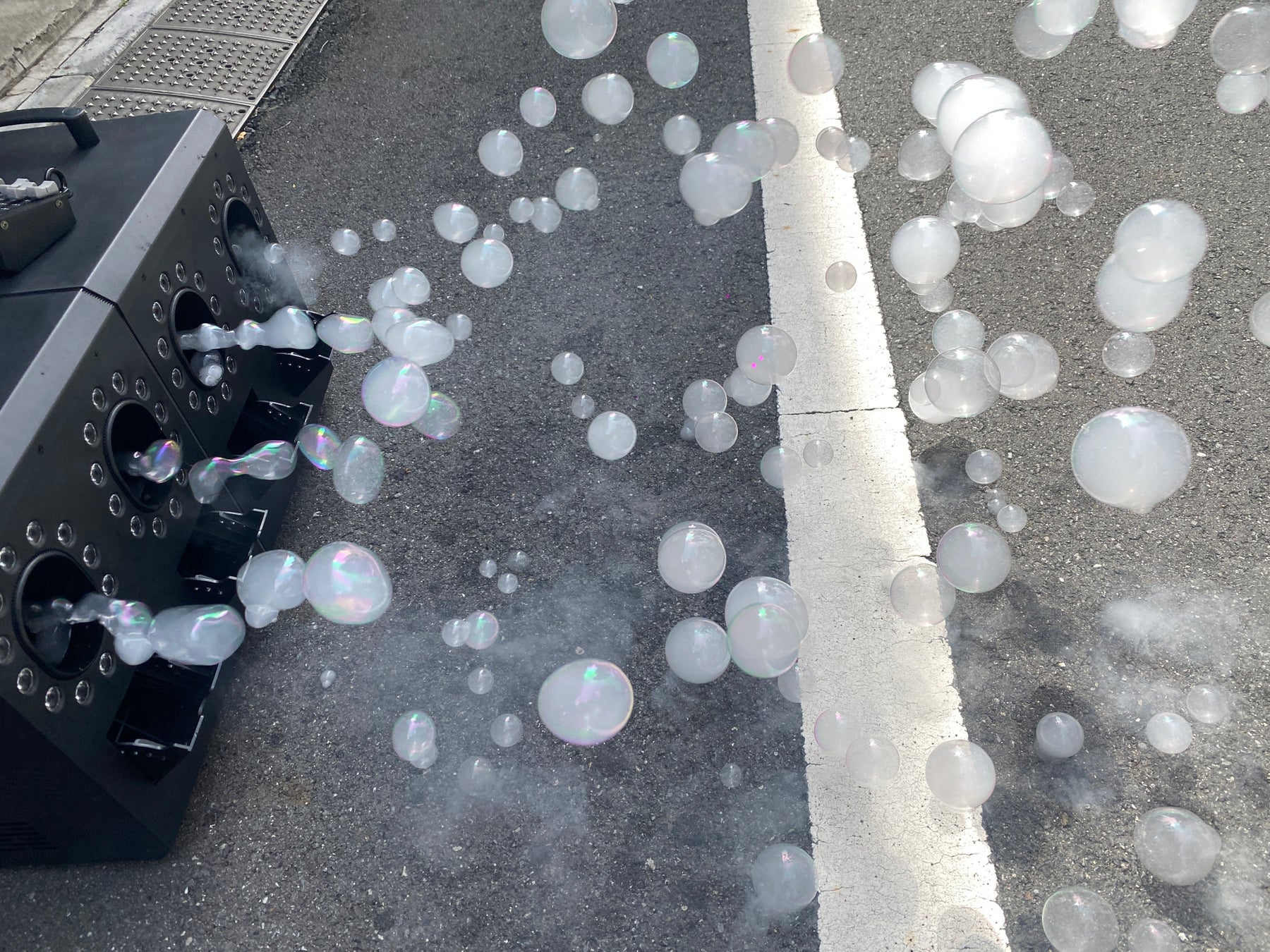 新製品 【スモーク入シャボン玉マシン】（型番：VL-bubble ）