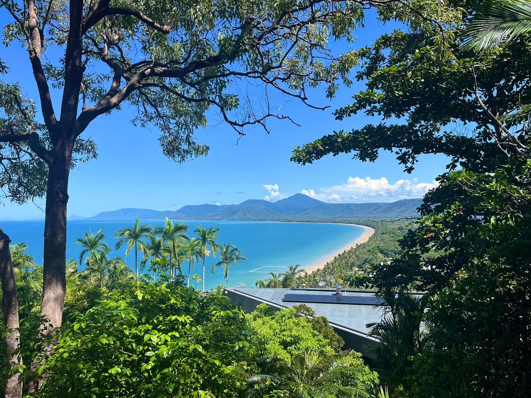 コンラッド・ホテルズ&リゾーツ、ロモグラフィーと提携し「アート・オブ・アナログ・ディスカバリー」を展開