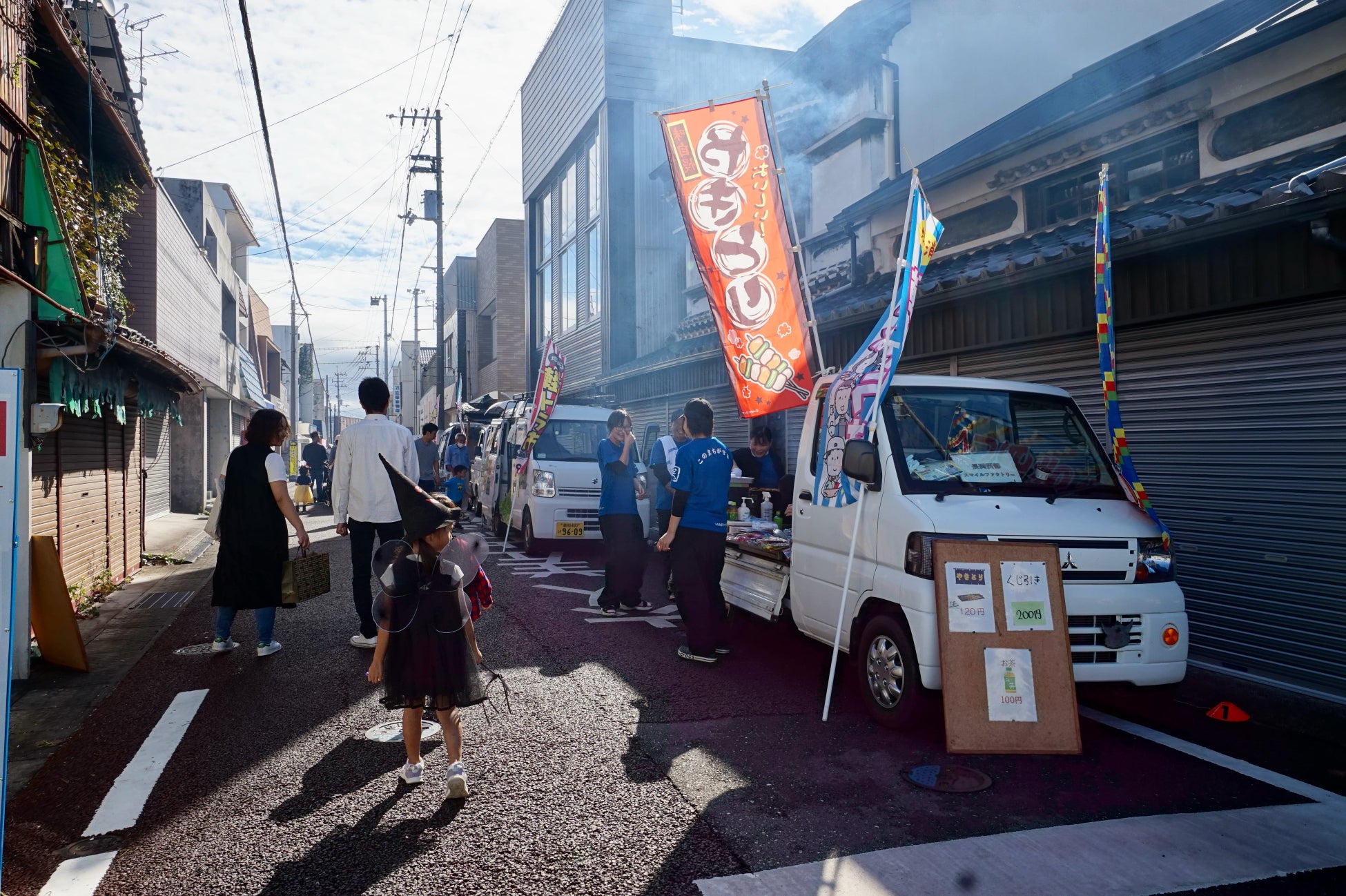南国市後免町が手づくりのぬくもりに包まれる…「地産地消ごめんの軽トラ市＆ごめんteteマルシェ」開催【イベントレポート】