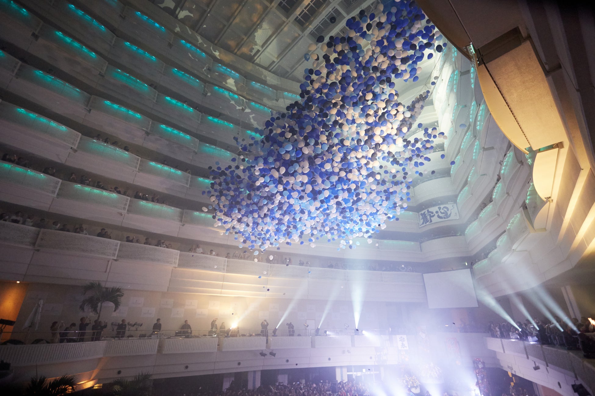 「六甲山観光」が観光DXプラットフォームNutmegの 「チャット型AIコンシェルジュ」を導入