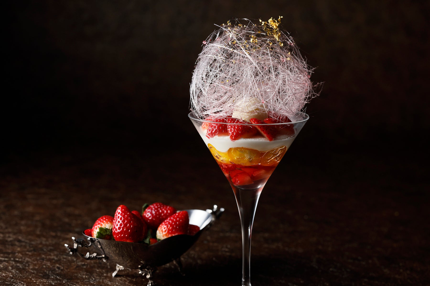 【ダブルツリーbyヒルトン沖縄北谷リゾート】ランチ＆スイーツビュッフェ『ストロベリービュッフェ～永遠の春が訪れるプリンセスガーデン～』