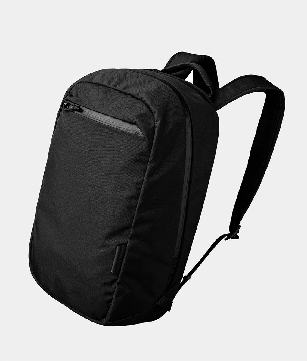 豪州発バッグ・小物ブランド「ALPAKA」からブランド史上最軽量のバックパックが登場