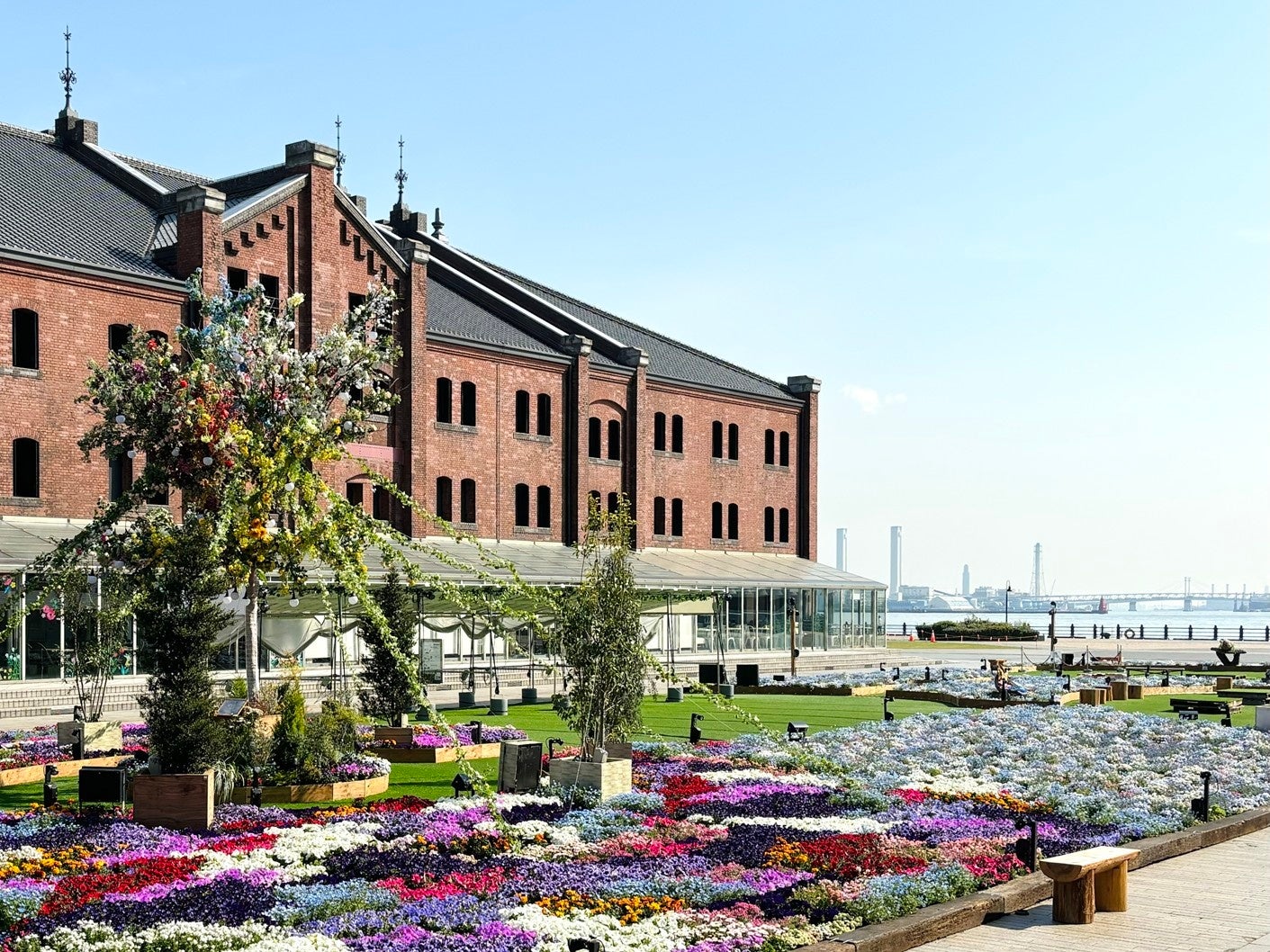 「横浜赤レンガ倉庫の魅力、手のひらに」～横浜市とnanoblock®のはじめてのコラボ企画～