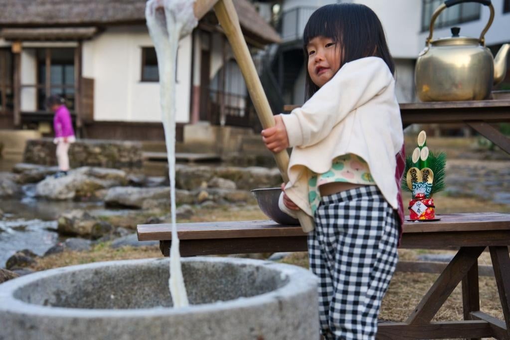 【愛知県一宮市】今年の締めくくりと始まりを、外で穏やかに。　餅つき体験付き年末年始グランピング〜超お得な７台特典付き〜