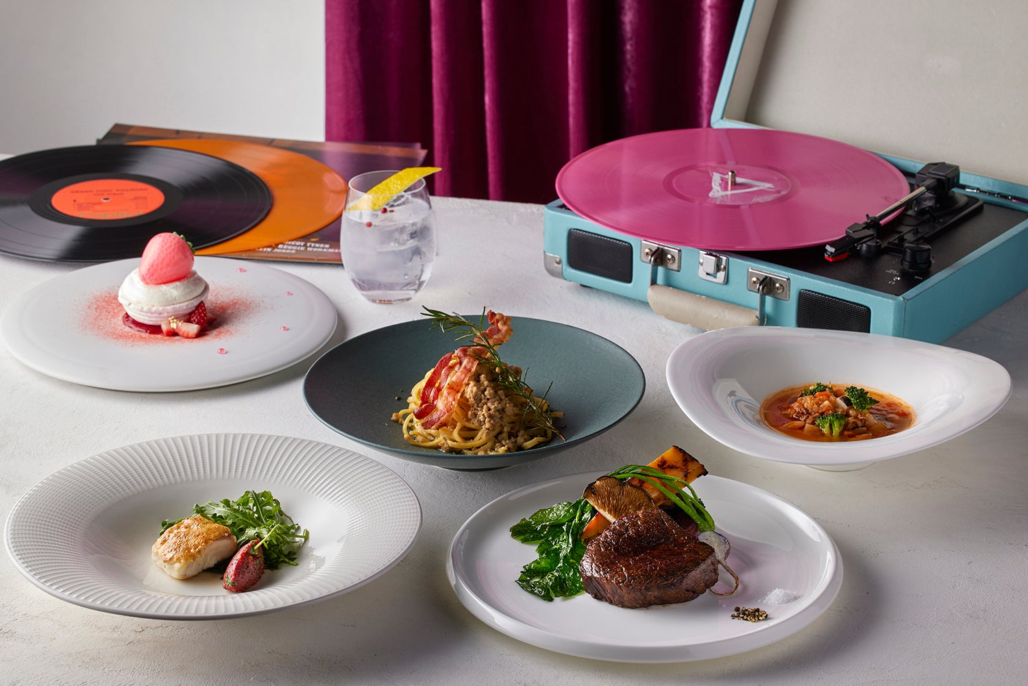 国産牛やいちごを堪能！新宿・歌舞伎町JAM17 DINING & BARの冬限定メニュー『GROOVEN WINTER』が登場